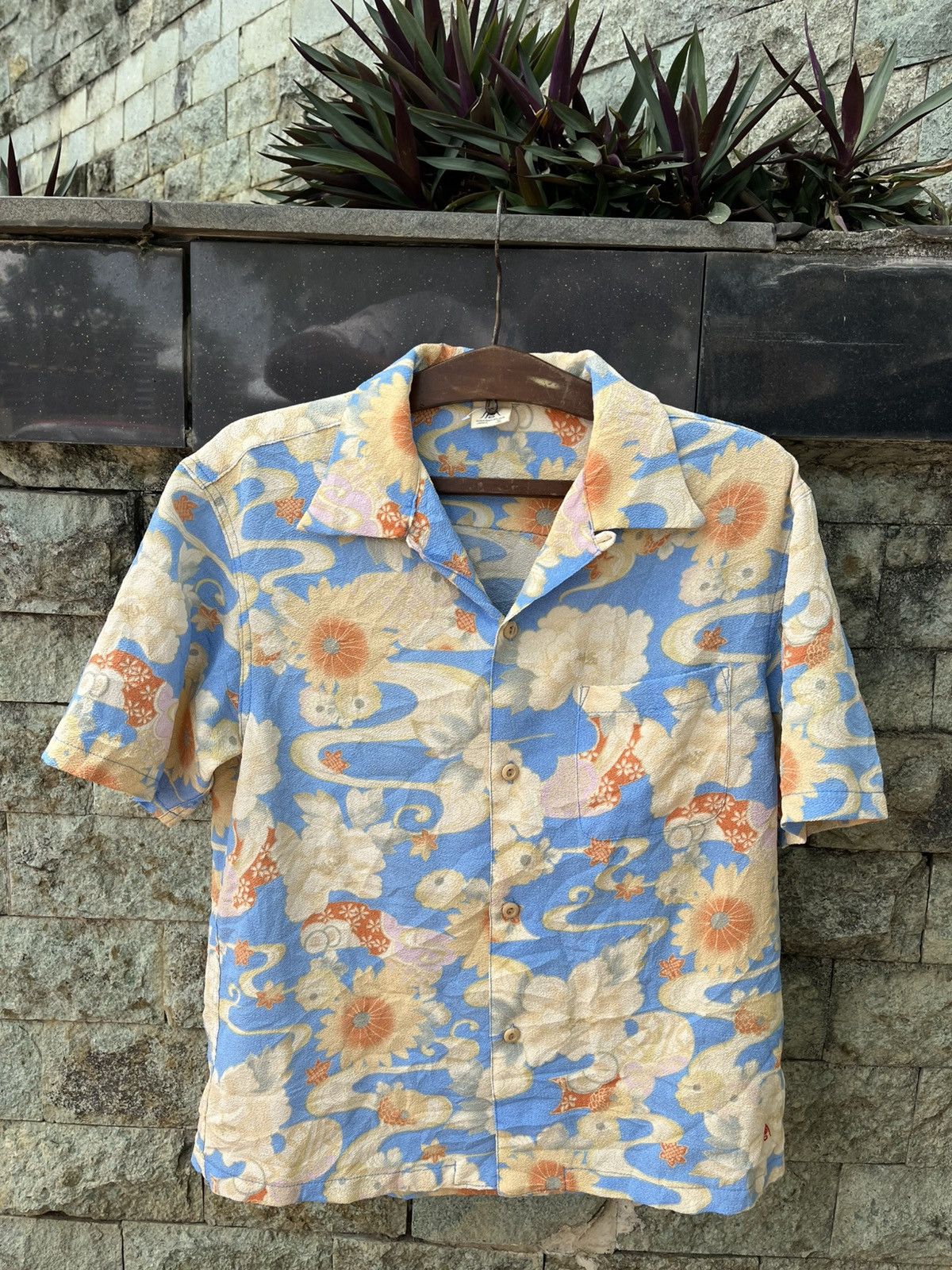 Vintage Eternal Hawaiian Shirt Hoodie, Sweatshirt | AU16VibeMintTees.com
