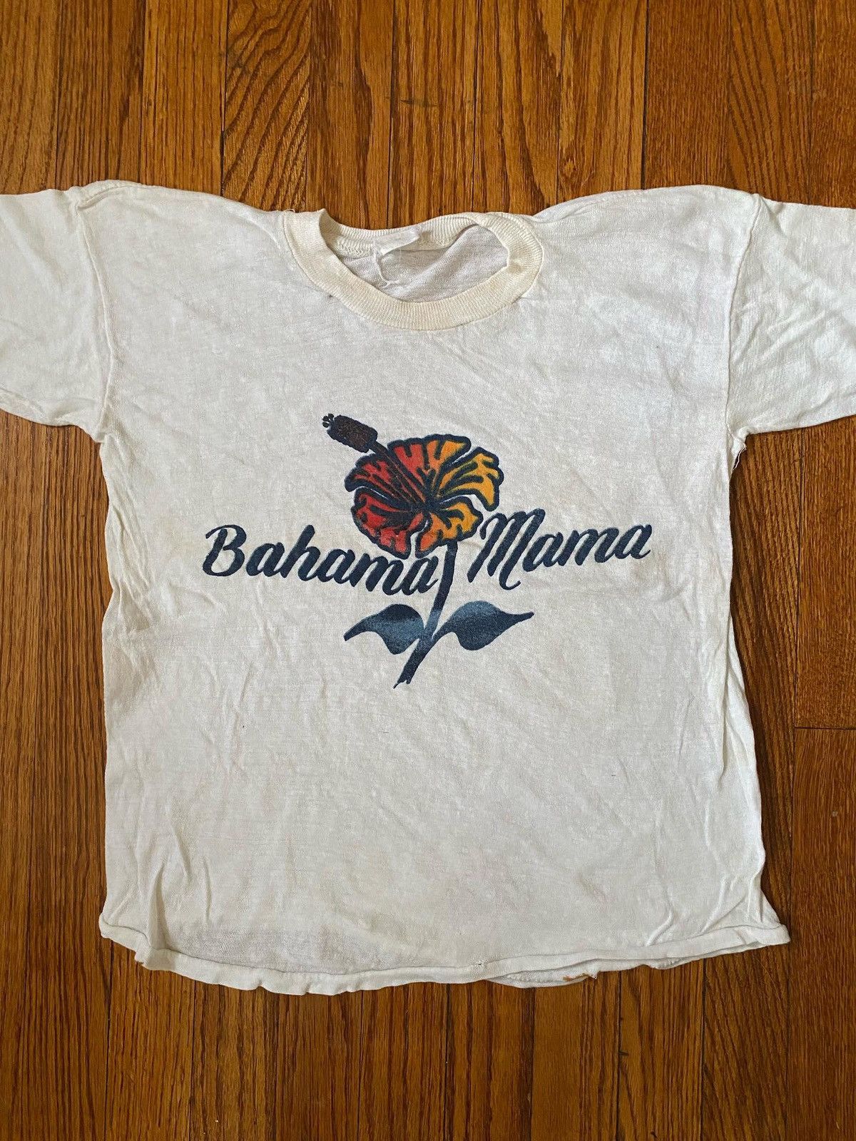 Vintage Bahama Mamas 70s Shirt