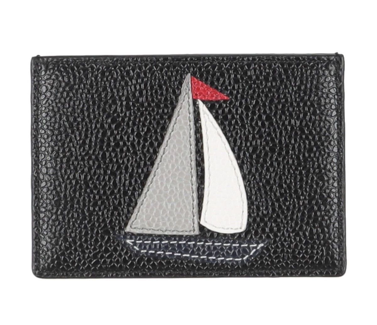 Browne Thom Browne New York Cardholder Tbny Designer Accessory T-Shirts, Hoodie, Sweatshirt | FlexRushtees.com