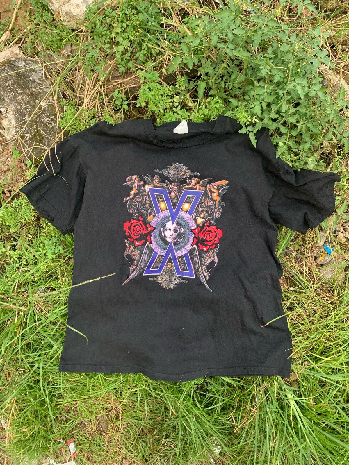 Japan Vintage Staff Tee 1991 Violence In Jealousy Tour Hoodie, Sweatshirt | FlexRushtees.com