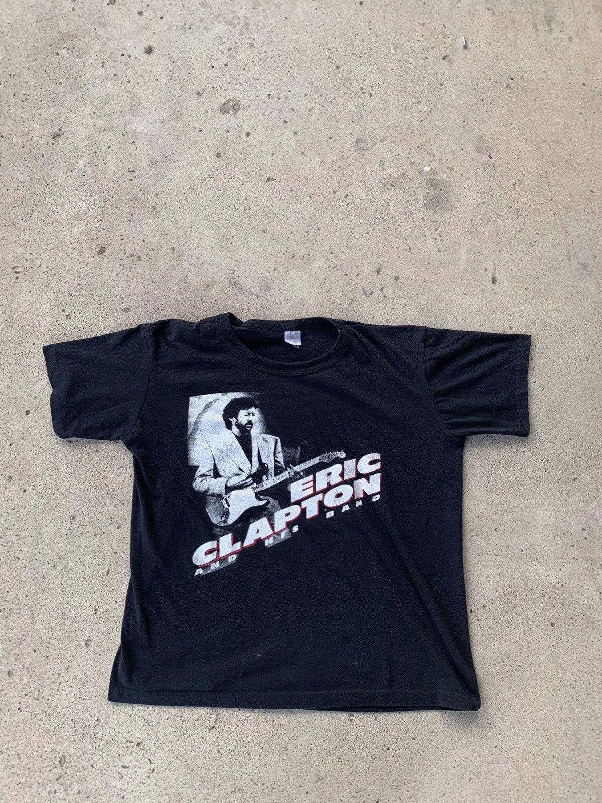 Vintage 80s Eric Clapton Parking Lot Bootleg T Shirt Hoodie, Sweatshirt | FlexRushtees.com