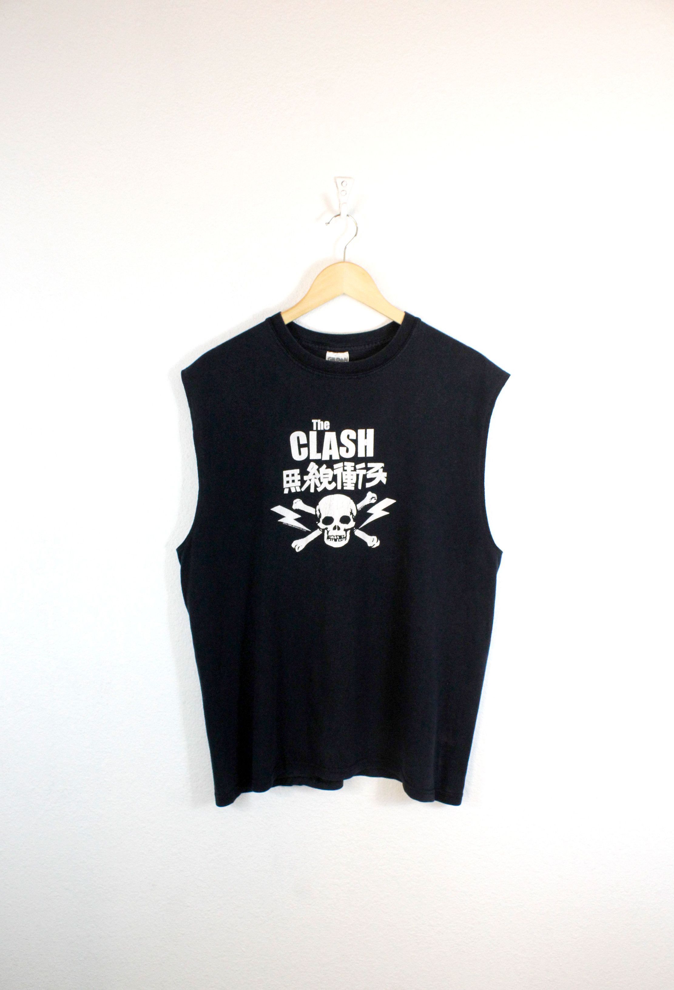 Vintage 2004 The Clash Tour Japan Graphic Tee Sleeveless Y2k Hoodie, Sweatshirt | FlexRushtees.com