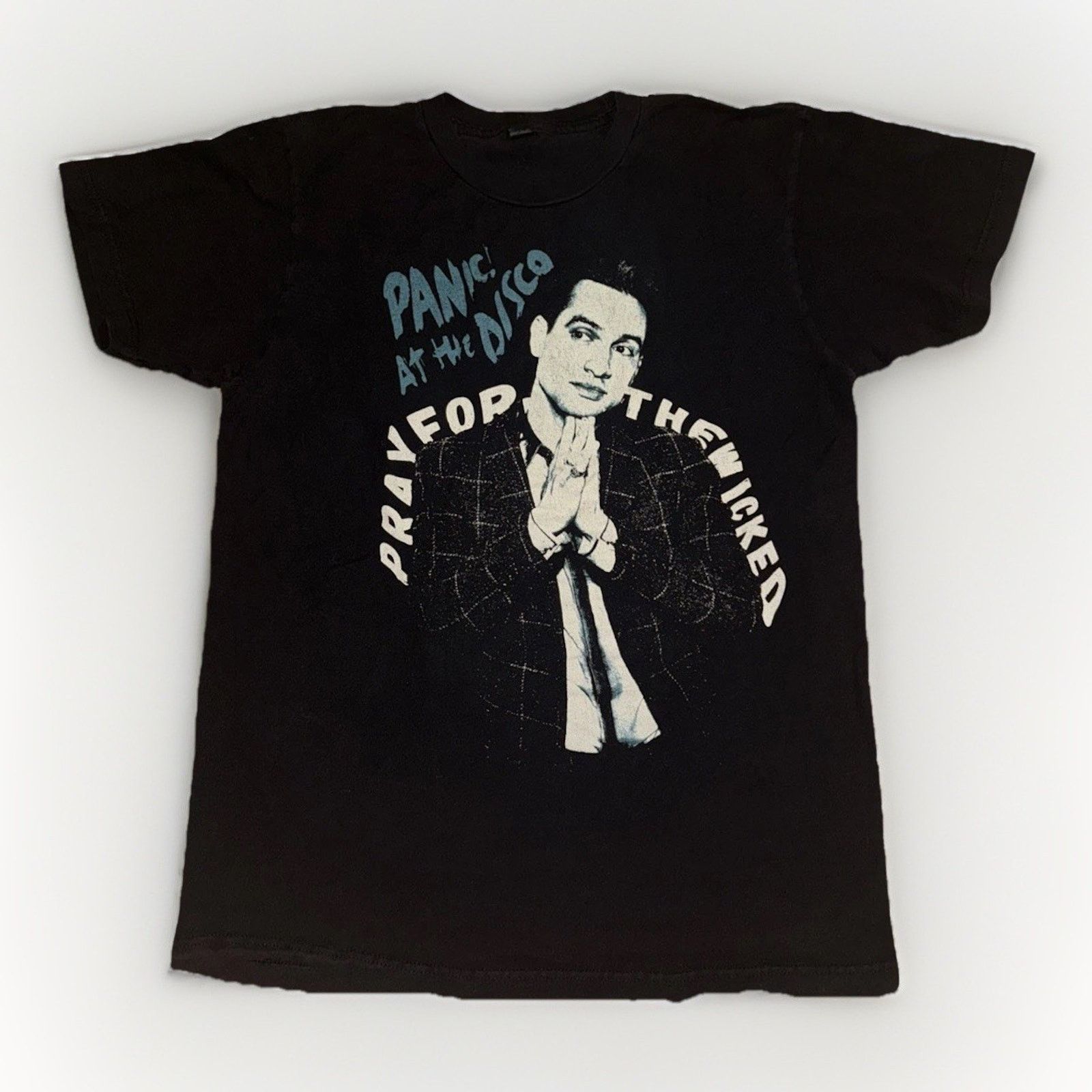 Vintage Panic At The Disco T Shirt Black M 19x26 Band Tee Hoodie, Sweatshirt | FlexRushtees.com