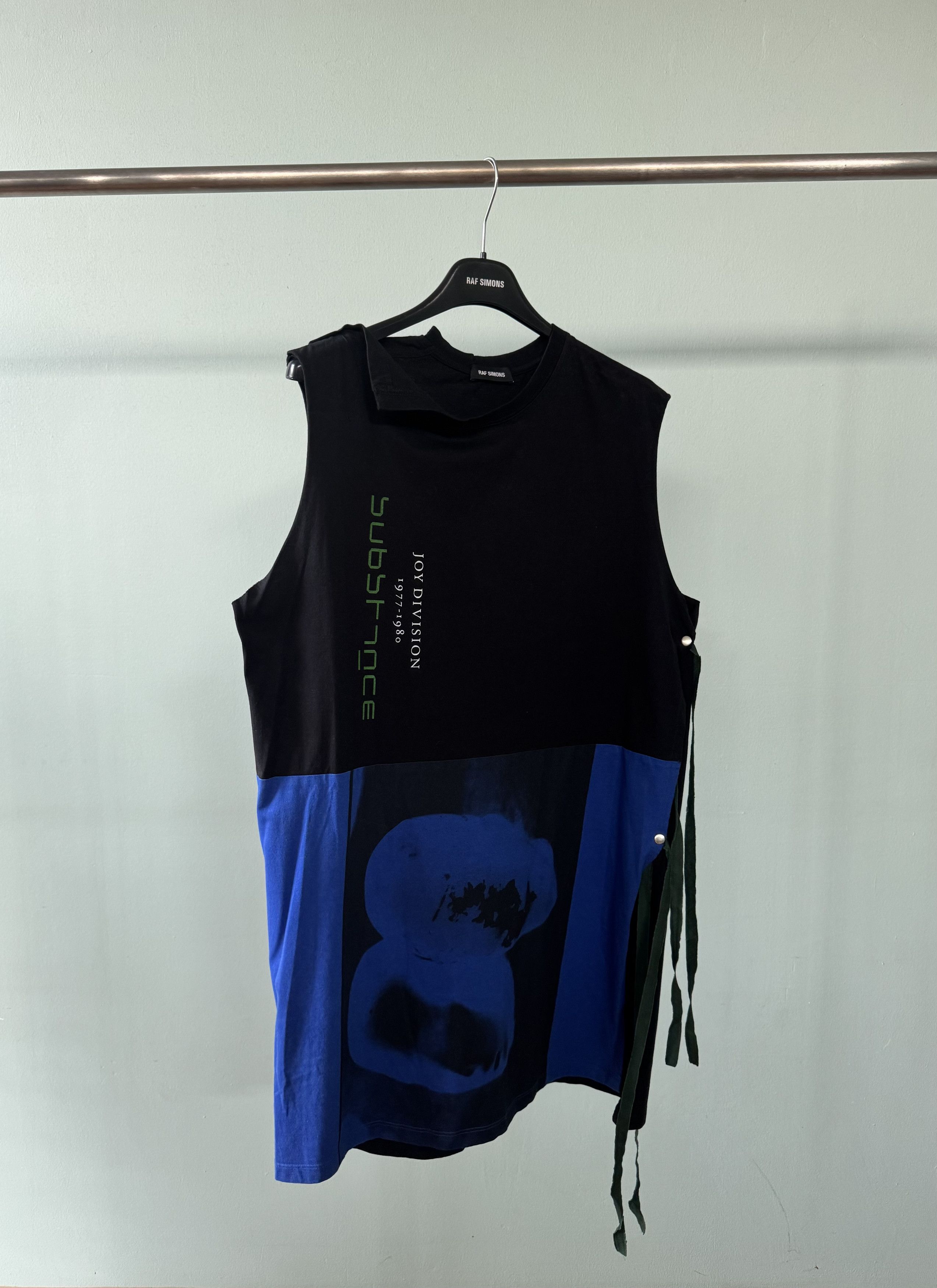 Raf Simons Ss2018 Joy Division Blade Runner Collab T-Shirts, Hoodie, Sweatshirt | AU16VibeMintTees.com