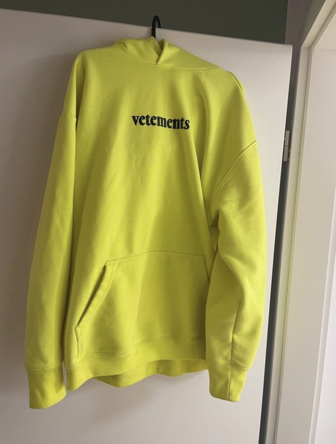 Vetements Hoodie Shipping Label T-Shirts, Sweatshirt | FlexRushtees.com