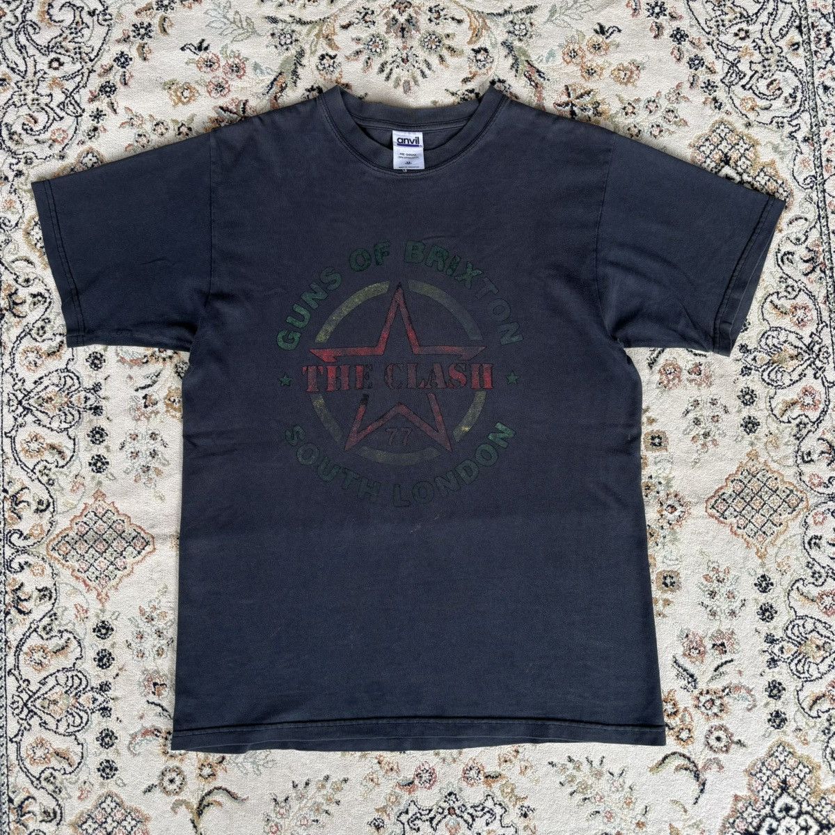 Vintage 00 S The Clash Guns Of Brixton Tee Hoodie, Sweatshirt | FlexRushtees.com