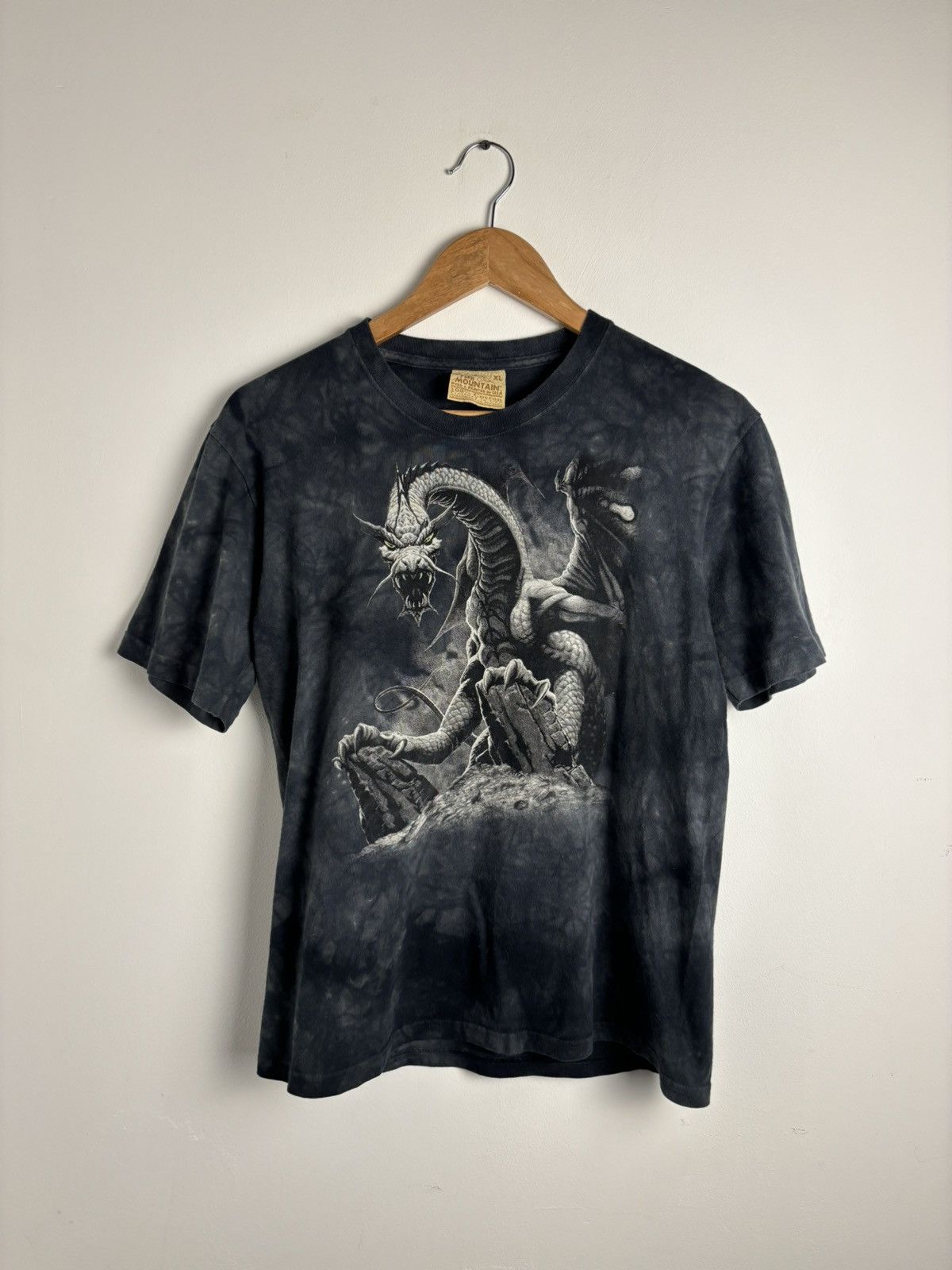 The Mountain Vintage 1997 The Mountain Dragon Tee