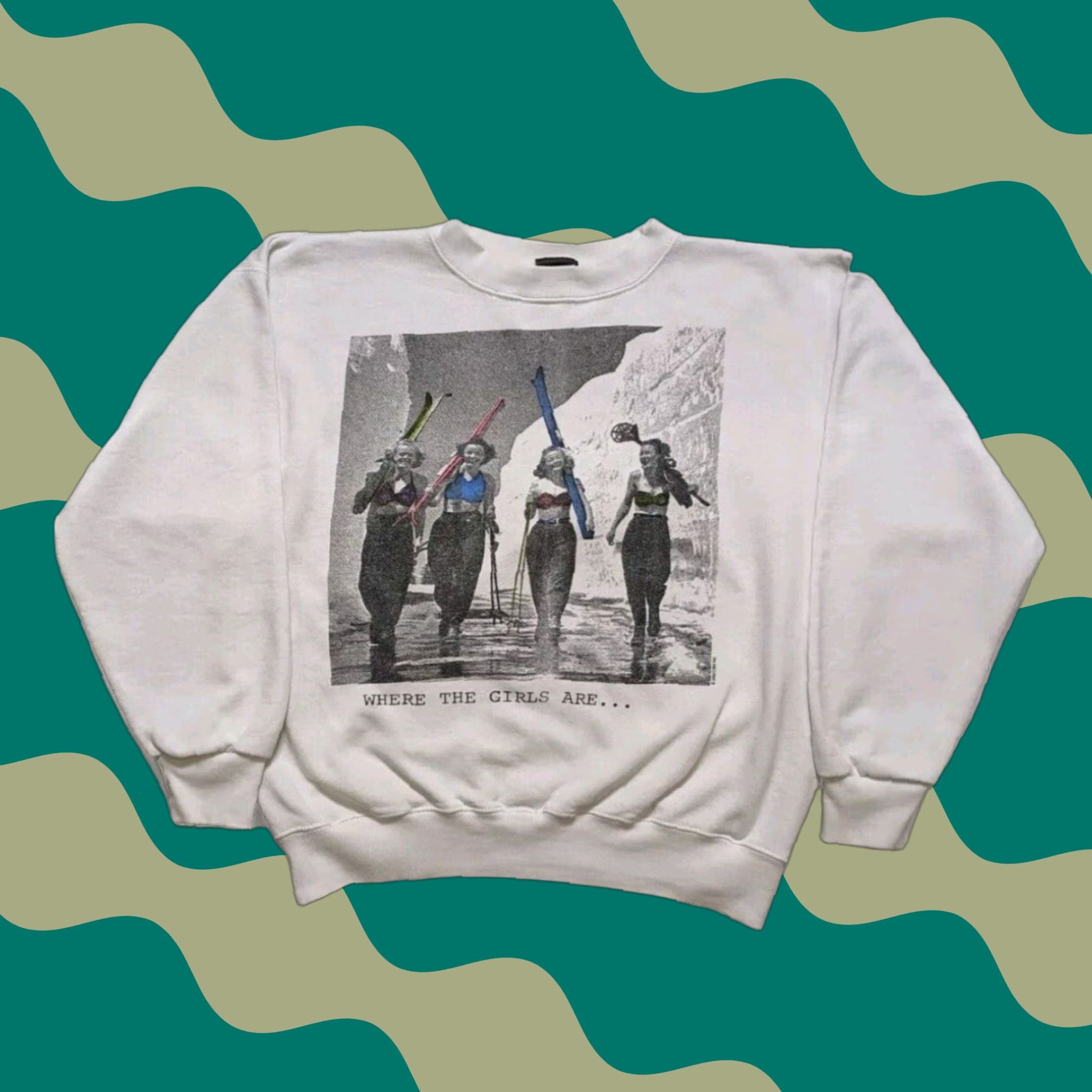 Vintage Cryk Sweatshirt Skiing Where The Girls Are White L Unisex Adults Crew Neck Long Slee T-Shirts, Hoodie