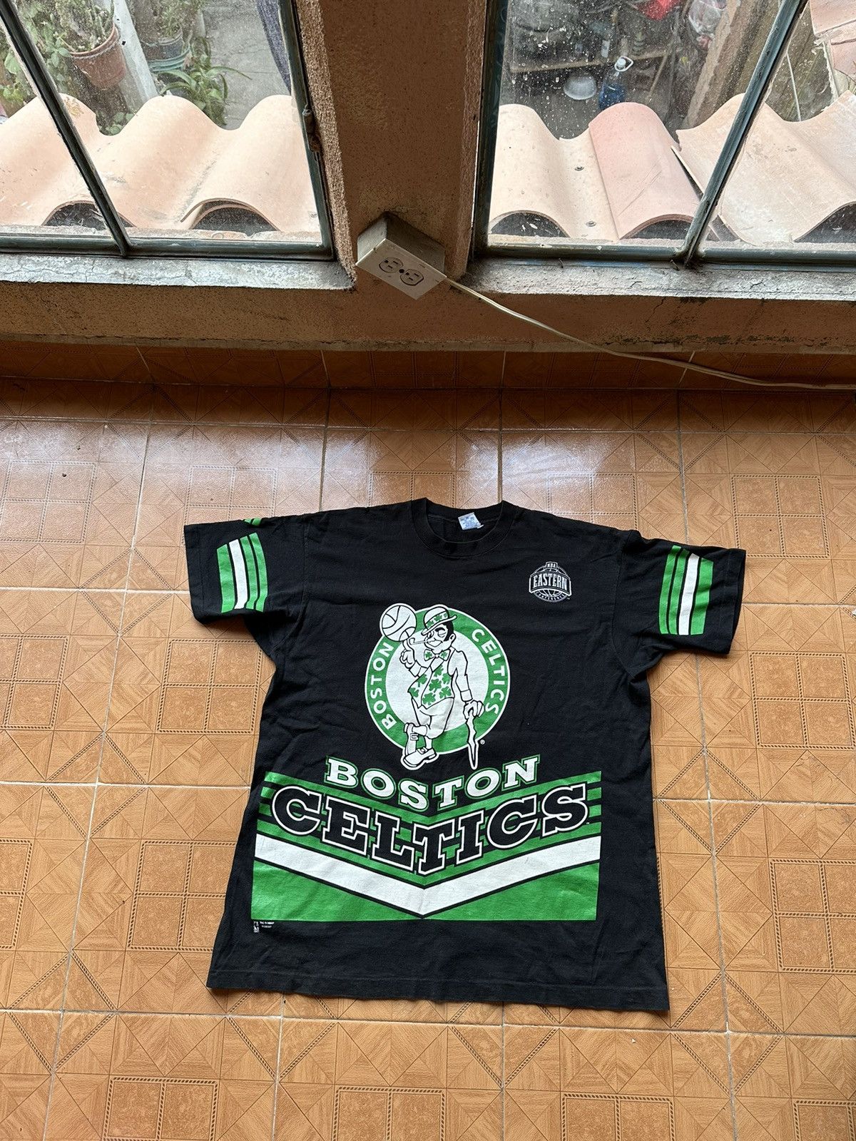 Vintage Tee Celtics Hoodie, Sweatshirt | FlexRushtees.com