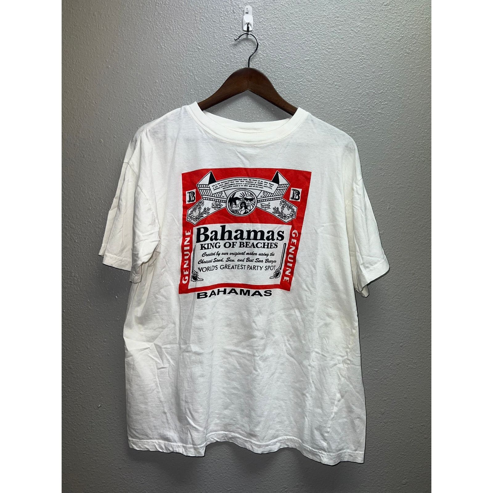 Vintage Bahamas Shirt King Of Beaches Party Tee 90s Large Hoodie, Sweatshirt | FlexRushtees.com