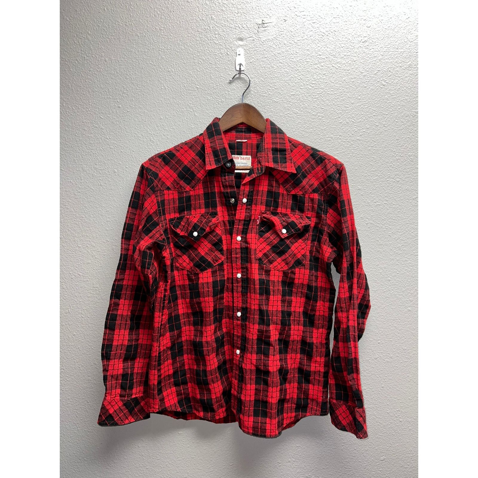 Ben Davis Vintage 70s 80s Ben David Sanforized Red Pearl Snap Shirt M