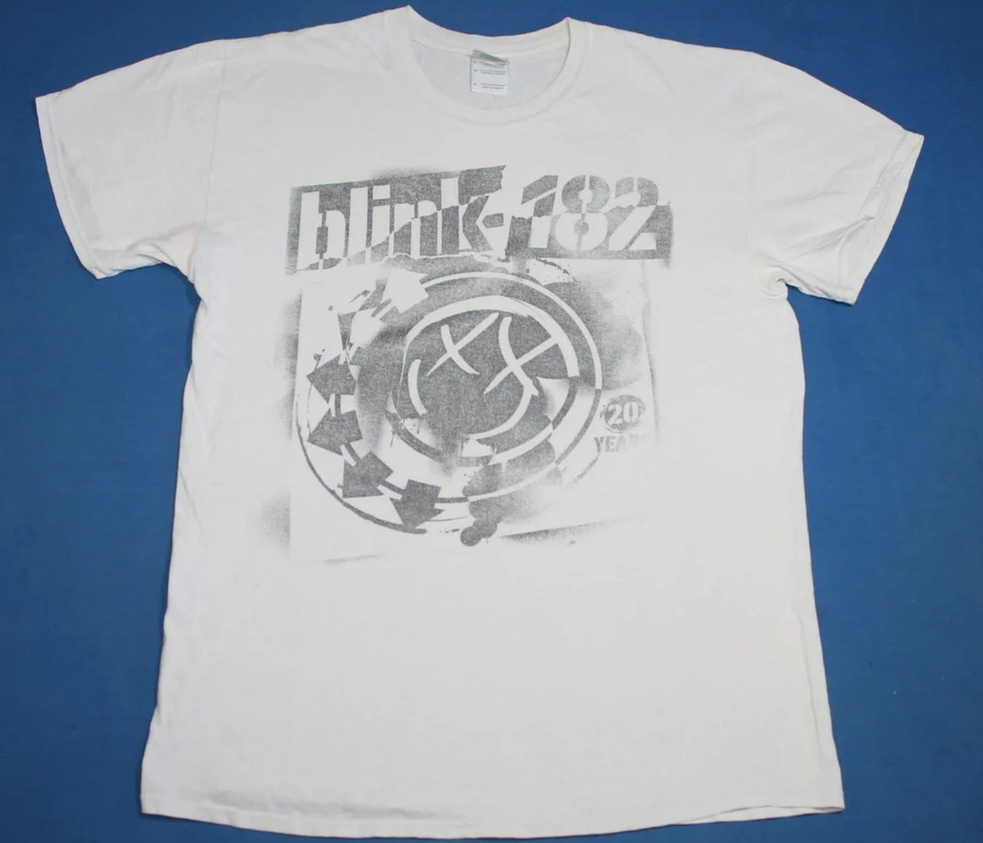 Band Tees Blink 182 Band 2012 Tour T Shirt Blink 182 Rock Shirt Tee Hoodie, Sweatshirt | FlexRushtees.com
