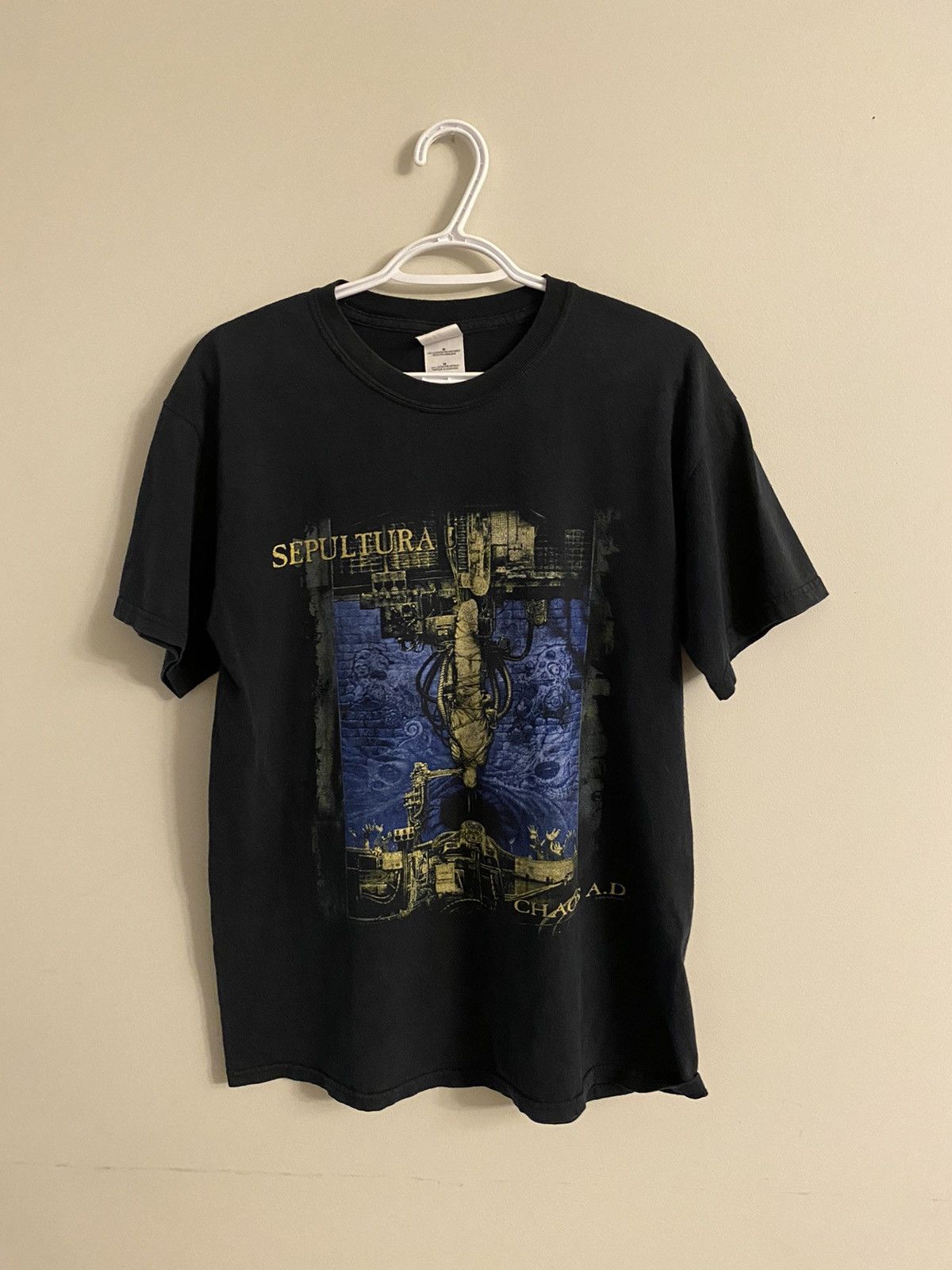 Vintage 2004 Sepultura Chaos Ad T-Shirts, Hoodie, Sweatshirt | FlexRushtees.com