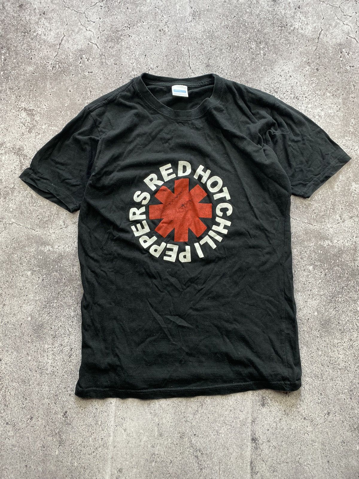 Vintage Red Hot Chili Peppers Band Tee Tshirt Hoodie, Sweatshirt | FlexRushtees.com