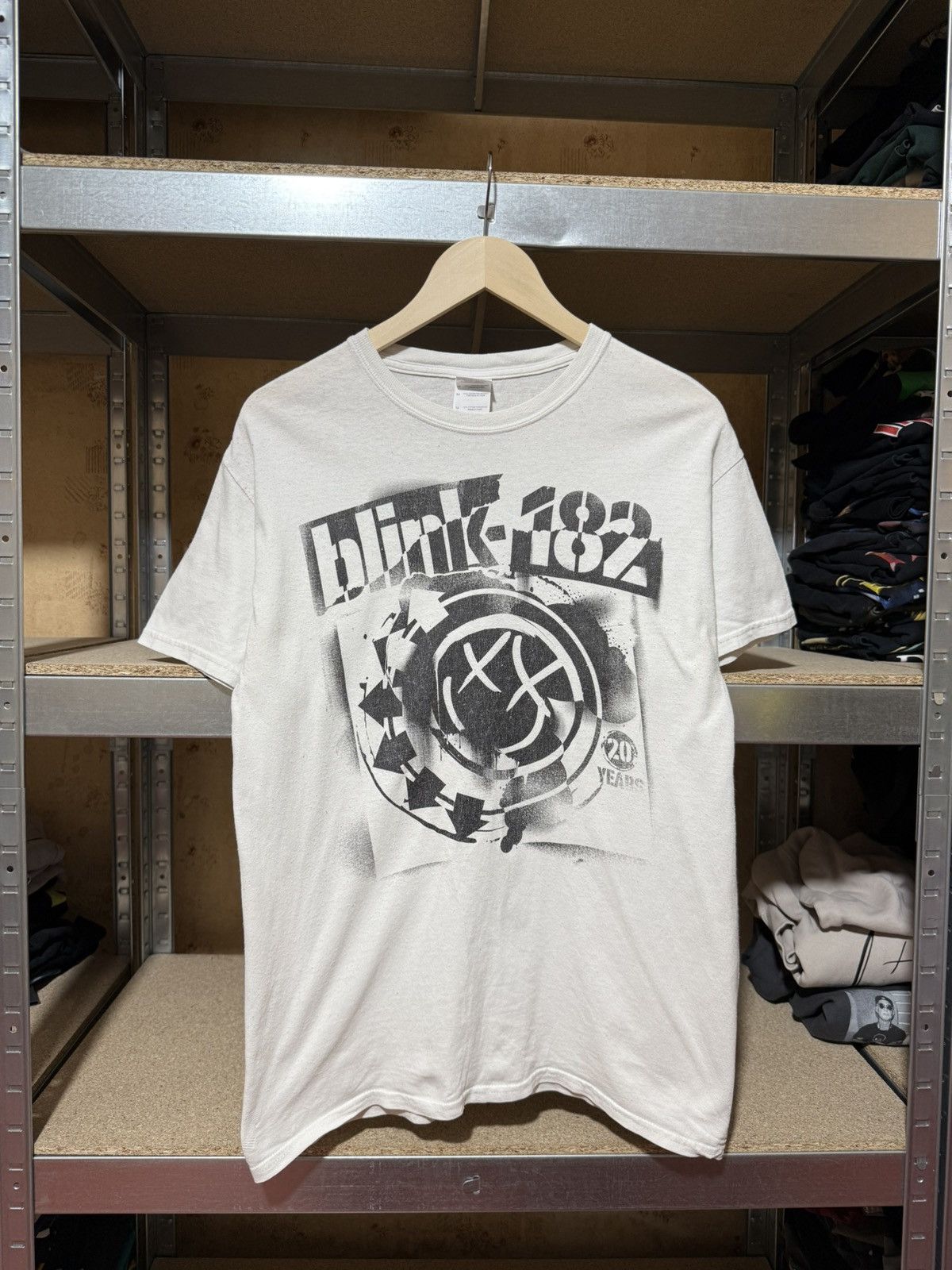 Vintage Rock Band Blink 182 Tour 2012 Retro T Shirt Y2k Hype Hoodie, Sweatshirt | FlexRushtees.com