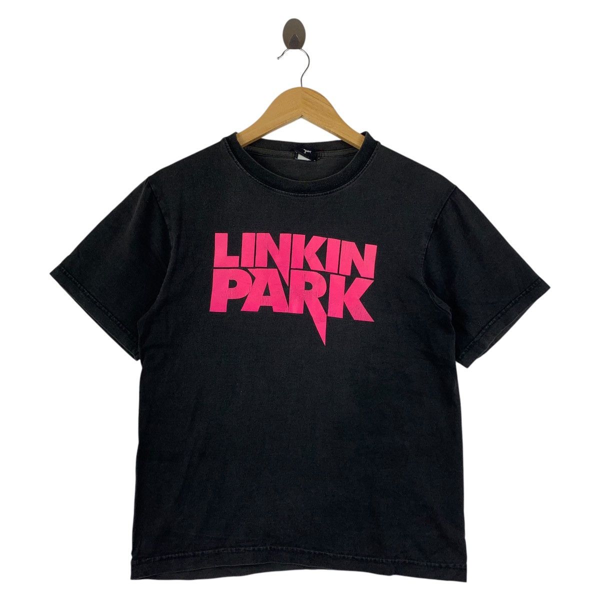 Vintage Linkin Park Minutes To Midnight Album Printed Tees Hoodie, Sweatshirt | FlexRushtees.com