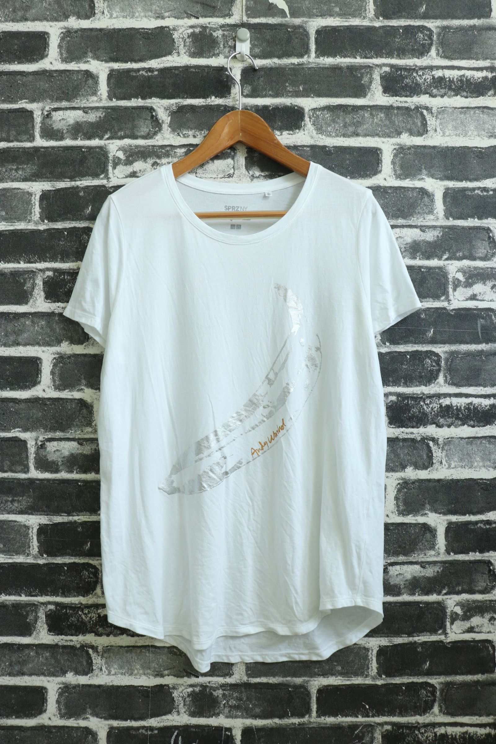 Uniqlo Andy Warhol Banana T Shirt Paper Thin Artist Street Size Xl Hoodie, Sweatshirt | FlexRushtees.com
