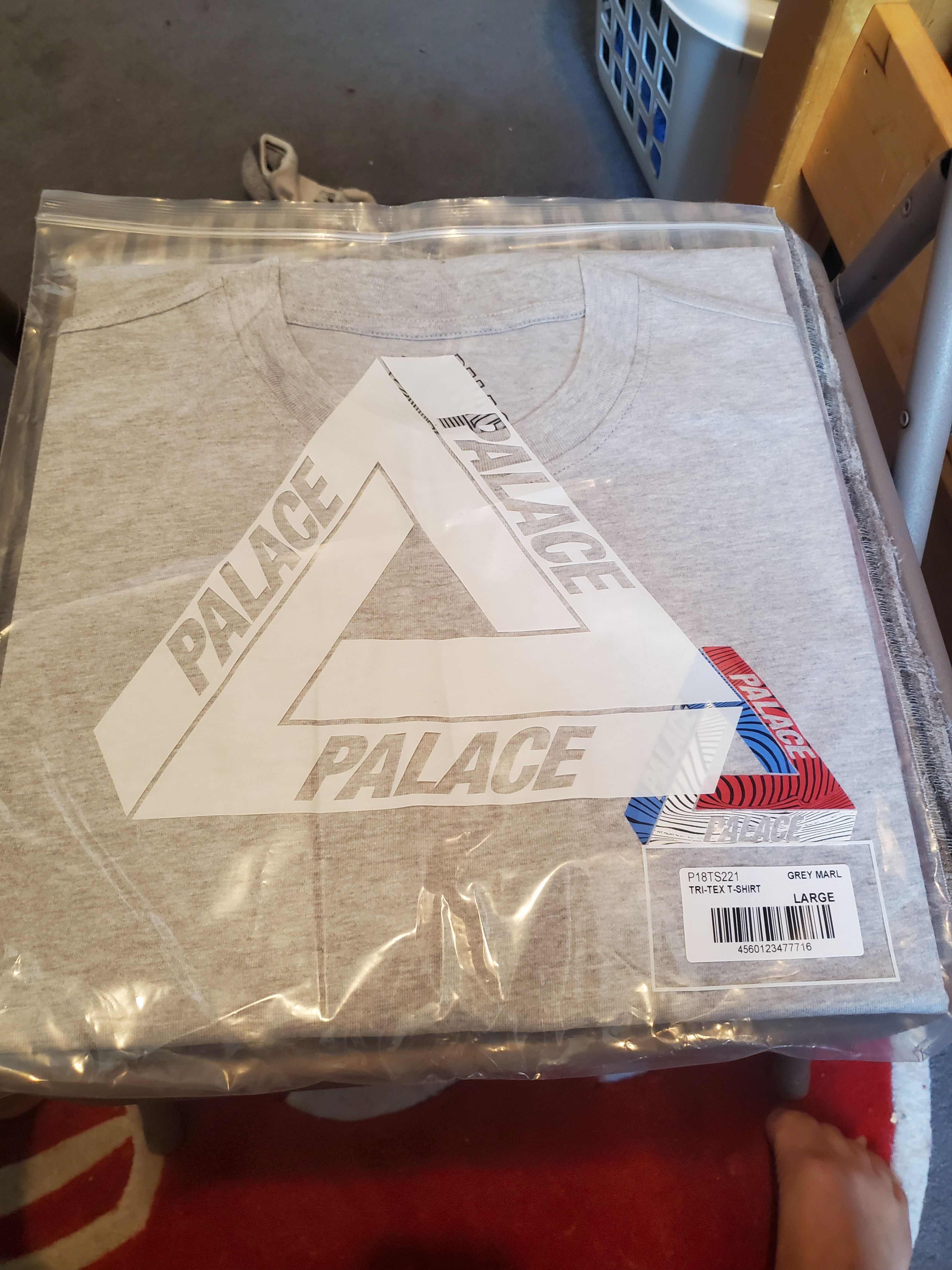 Palace Tri Tex Tee Grey Large Hoodie, Sweatshirt | FlexRushtees.com