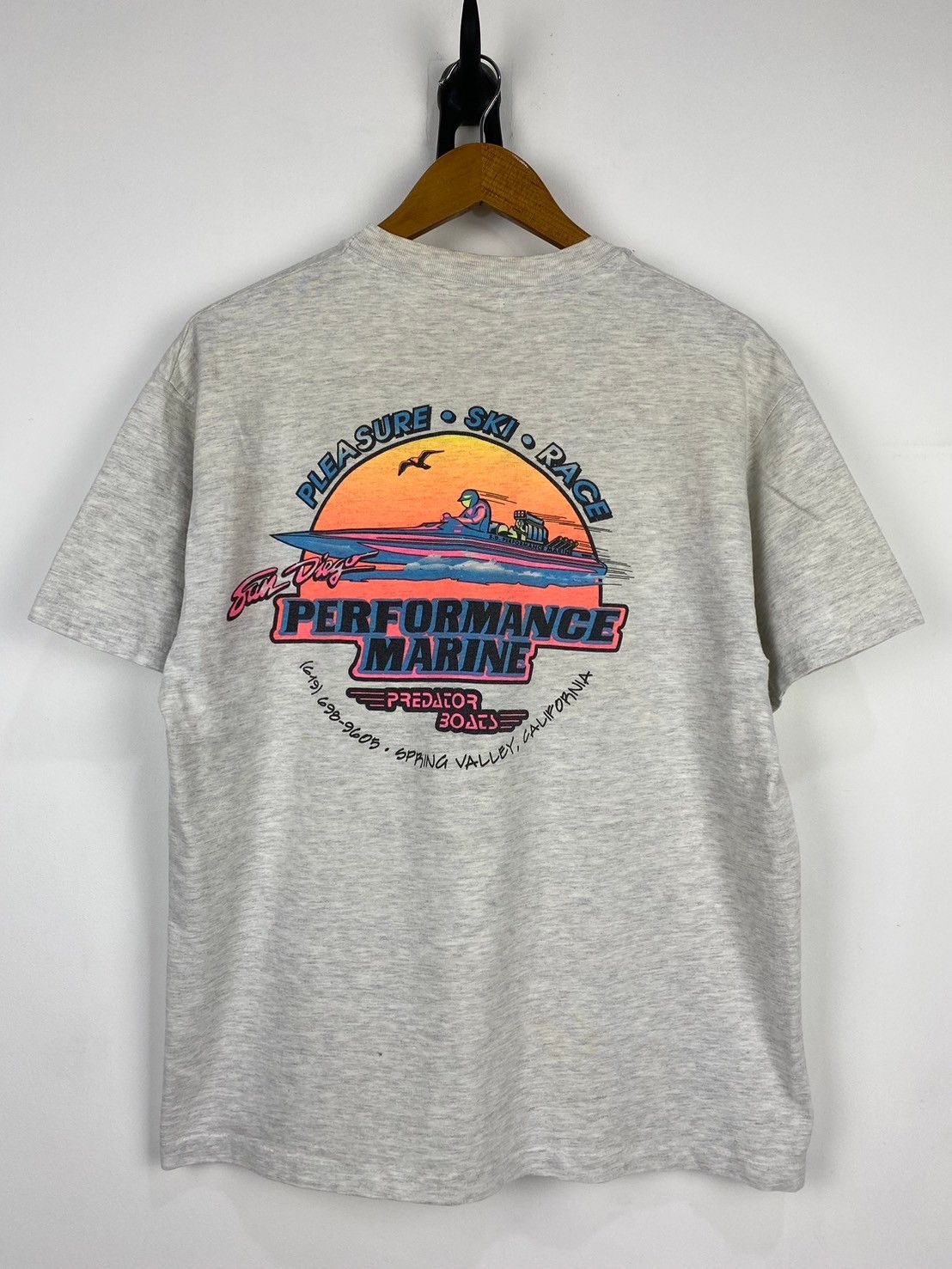 Vintage Predator Boat T Shirts Do208 Hoodie, Sweatshirt | FlexRushtees.com