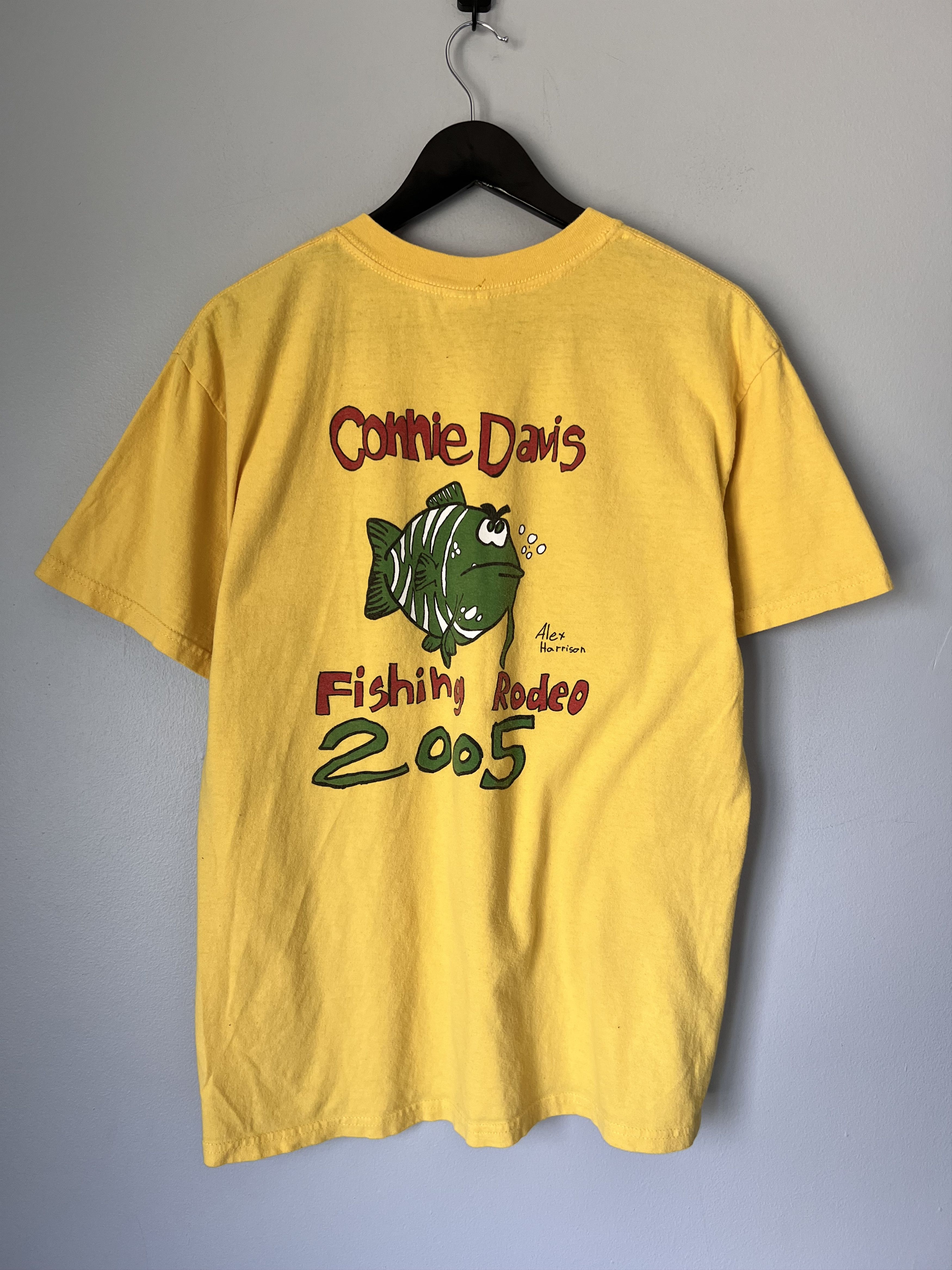 Vintage 2005 Connie Davis Fishing Rodeo Art Tee In Yellow