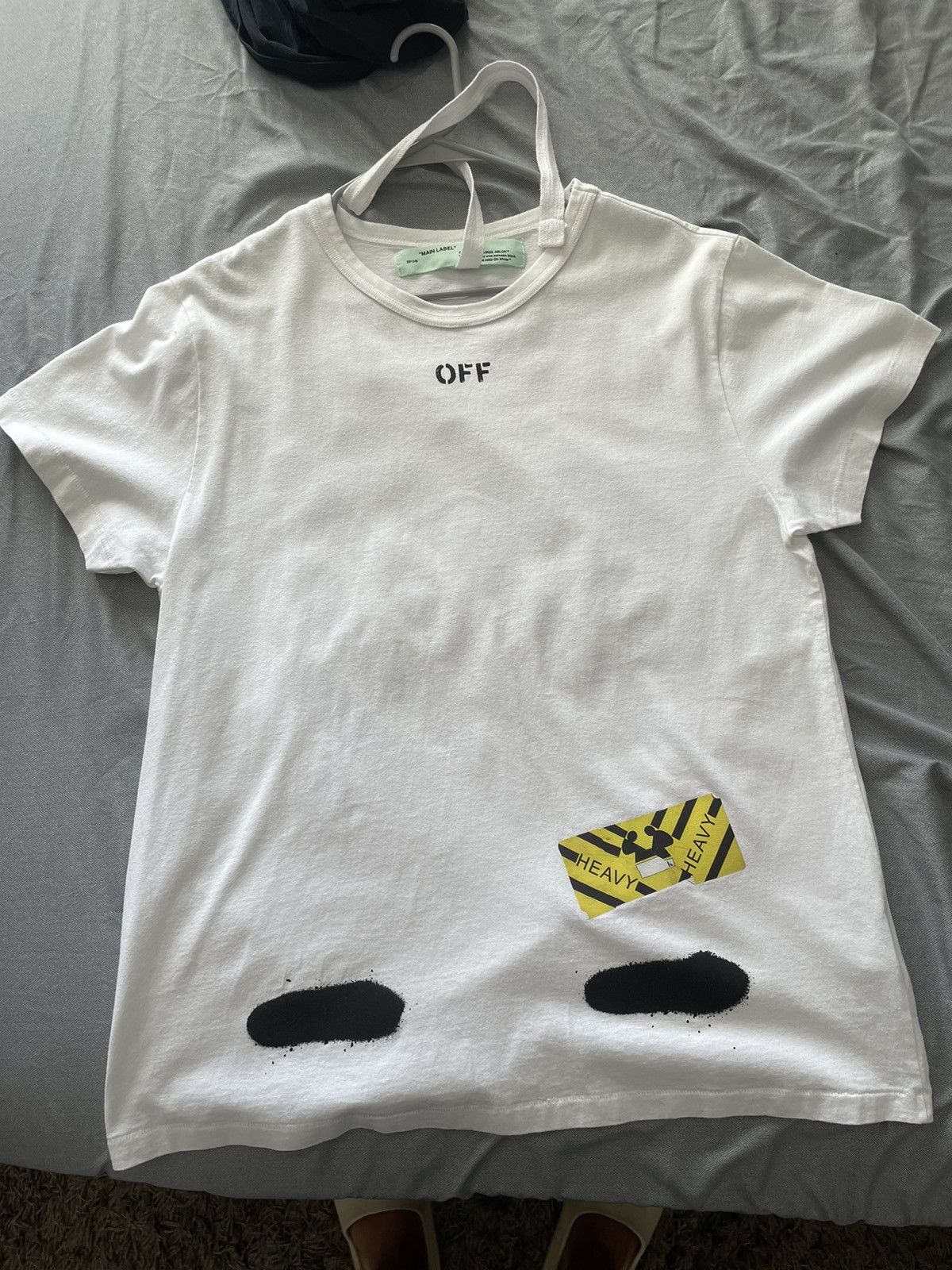 White Off White Spray Tee Hoodie, Sweatshirt | FlexRushtees.com