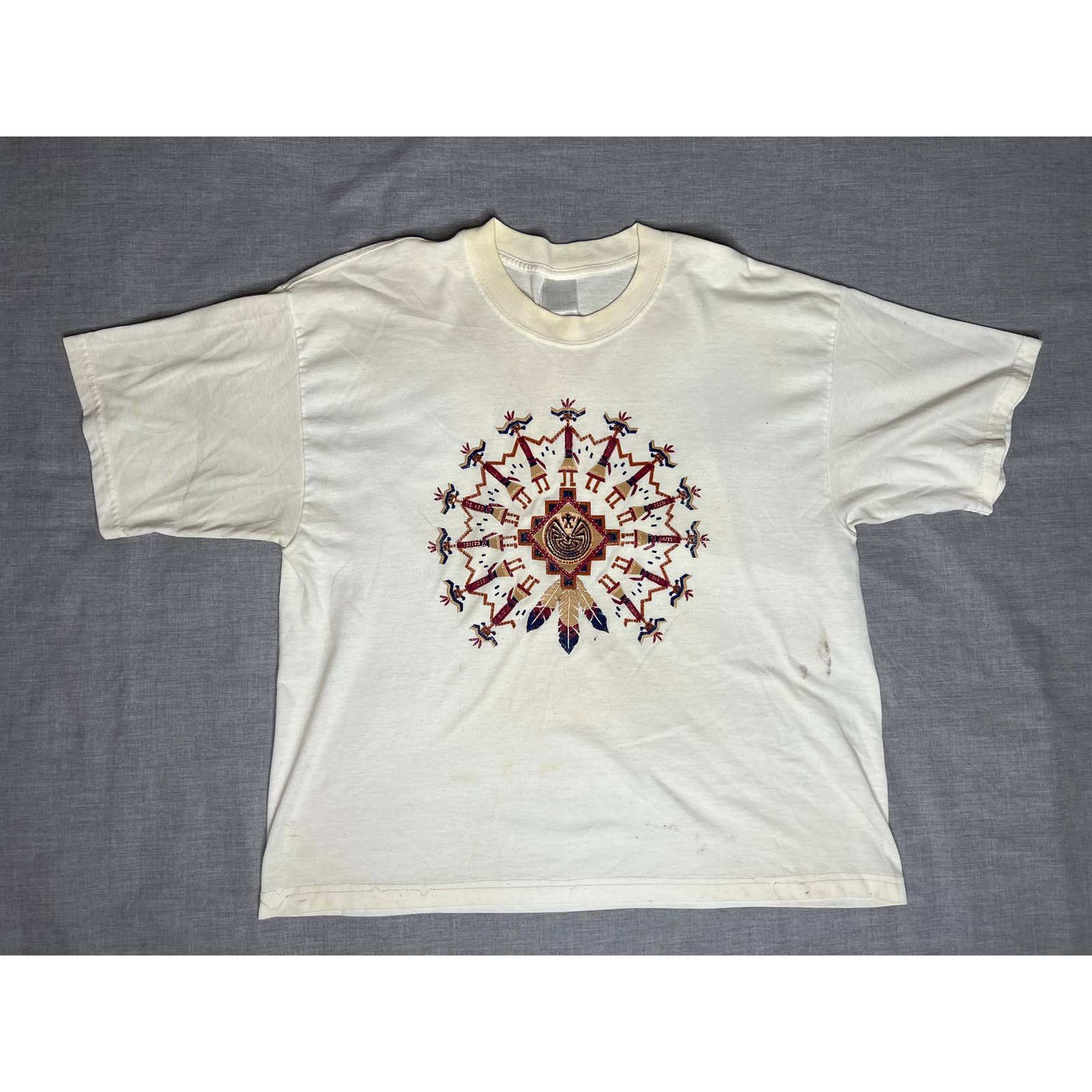 Vintage 90s Gildan Ultra Blend Aztec T Shirt Xl