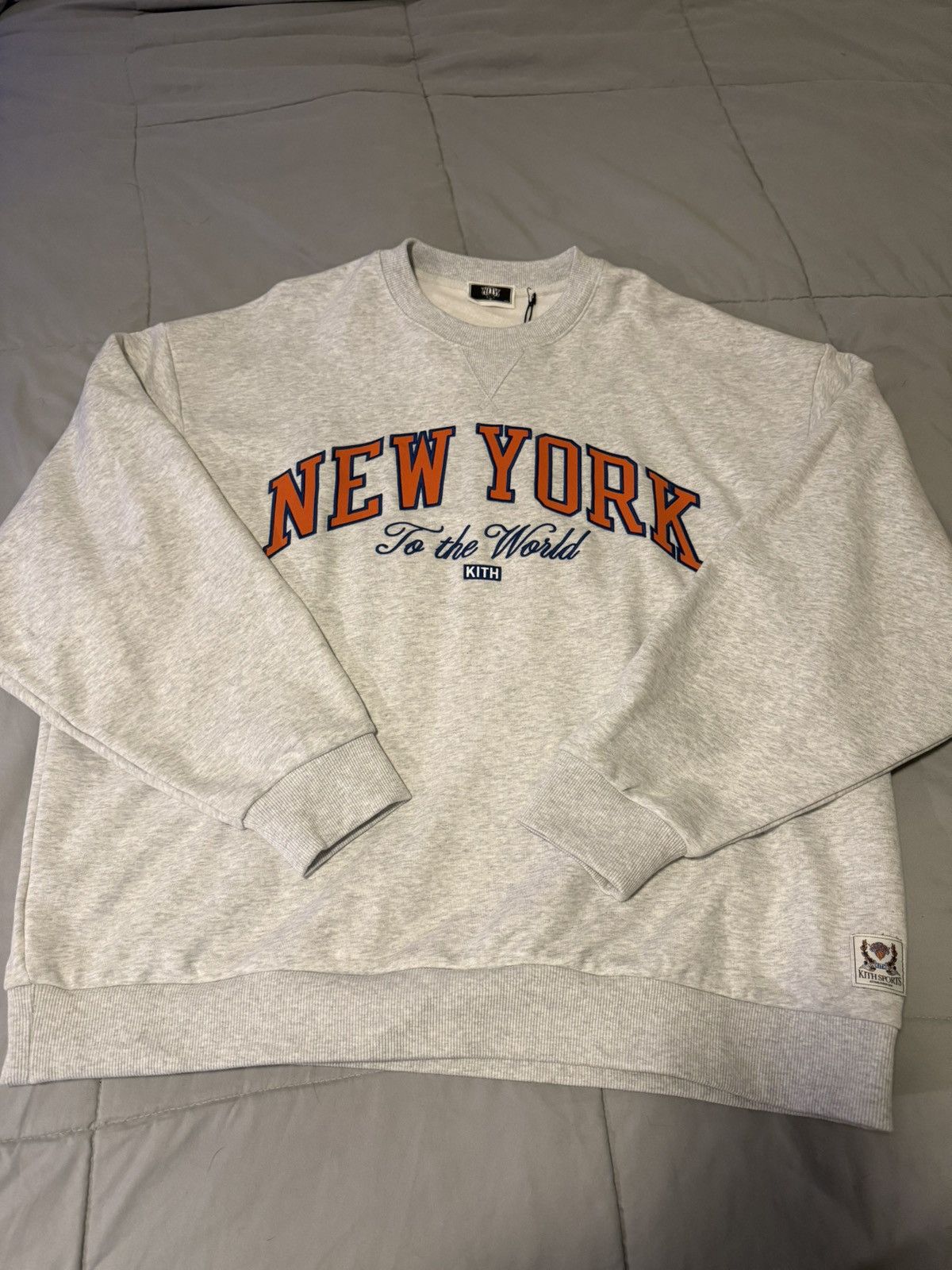 Nba Knicks X Kith New York To The World Crewneck T-Shirts, Hoodie, Sweatshirt | FlexRushtees.com