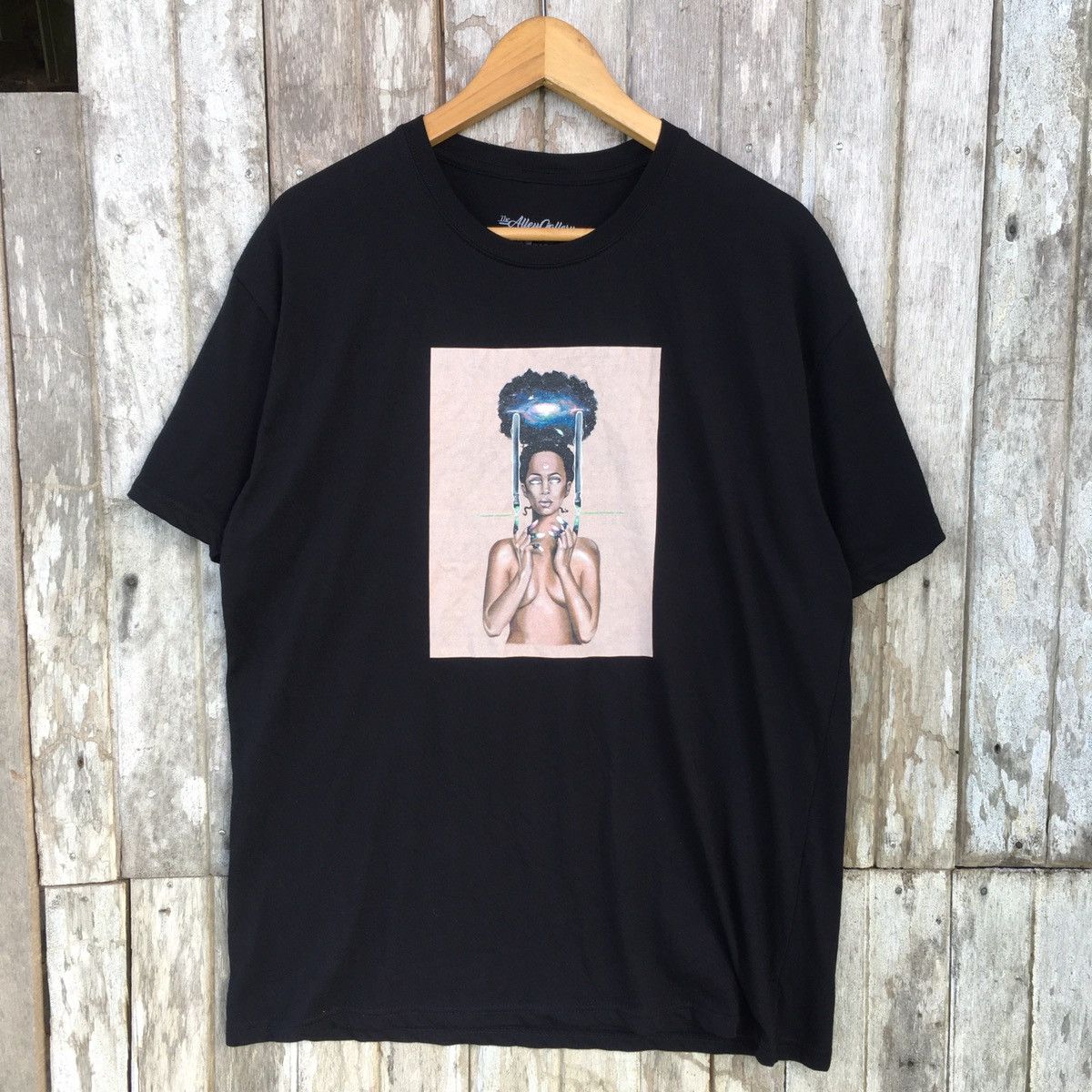 Vintage Faded Leonardo Da Vinci Art Erd Grunge Grail Tee Hoodie, Sweatshirt | FlexRushtees.com