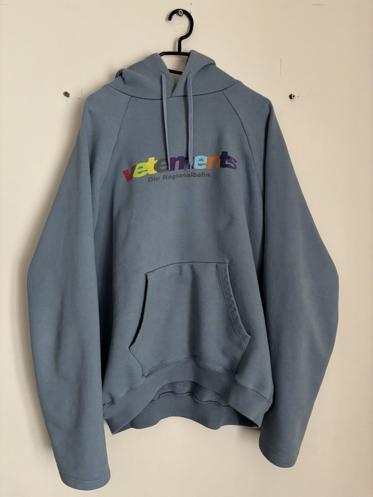 Vetements Die Regionalbahn Hoodie Ss18 T-Shirts, Sweatshirt | FlexRushtees.com