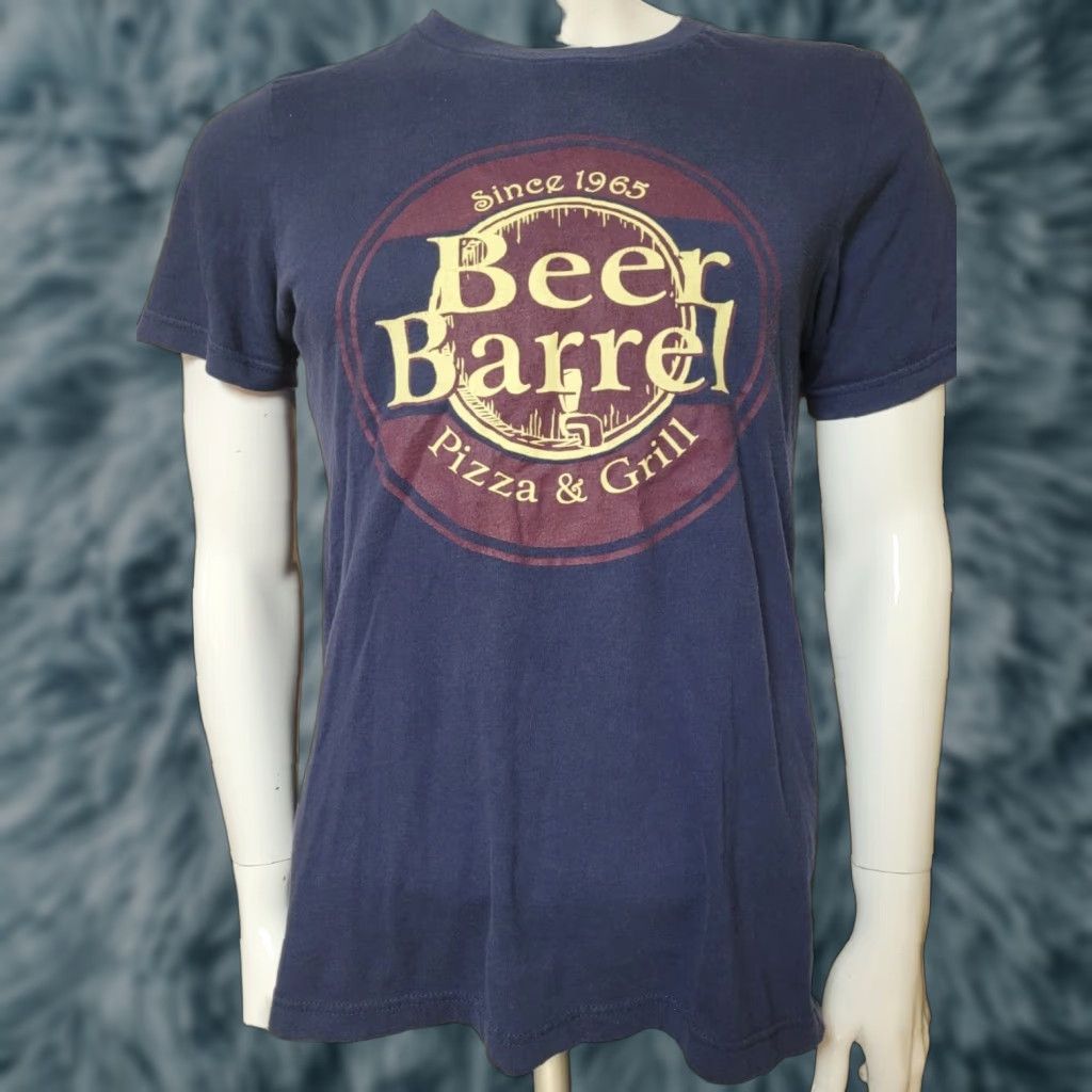 Vintage Beer Barrel Pizza Grill T Shirt Bar Sports Men M Blue Cotton Blend Short Sleeve Crew Neck Gr Hoodie, Sweatshirt