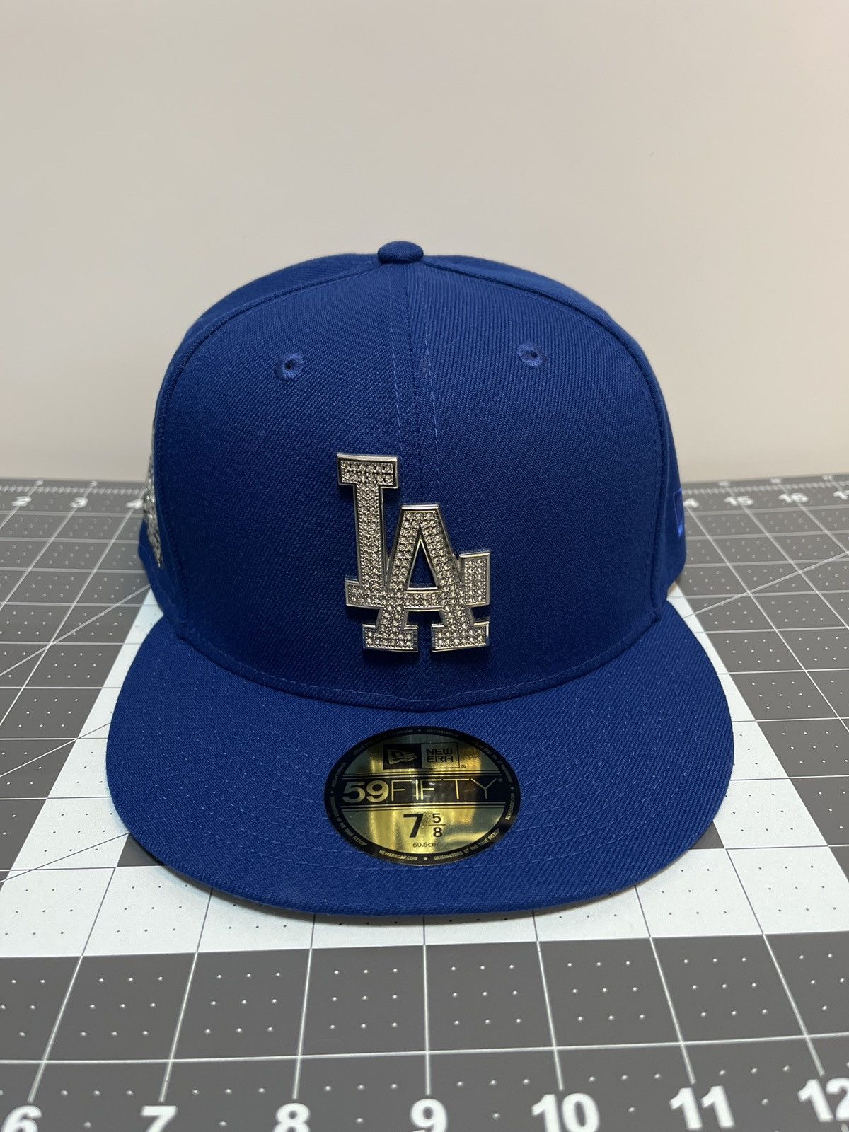 New Era La Dodgers Metal Logo Clear Rhinestone 59fifty Fitted