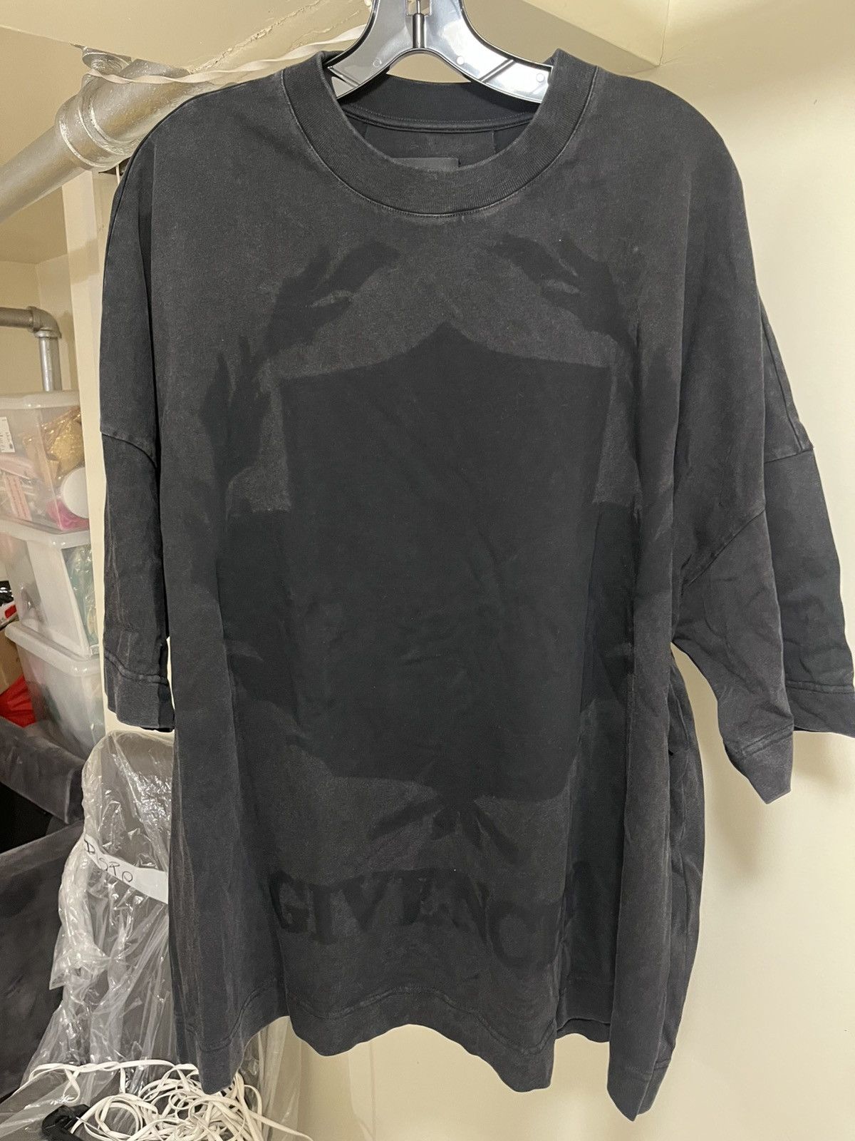 Givenchy T Shirt Sz Medium Hoodie, Sweatshirt | FlexRushtees.com