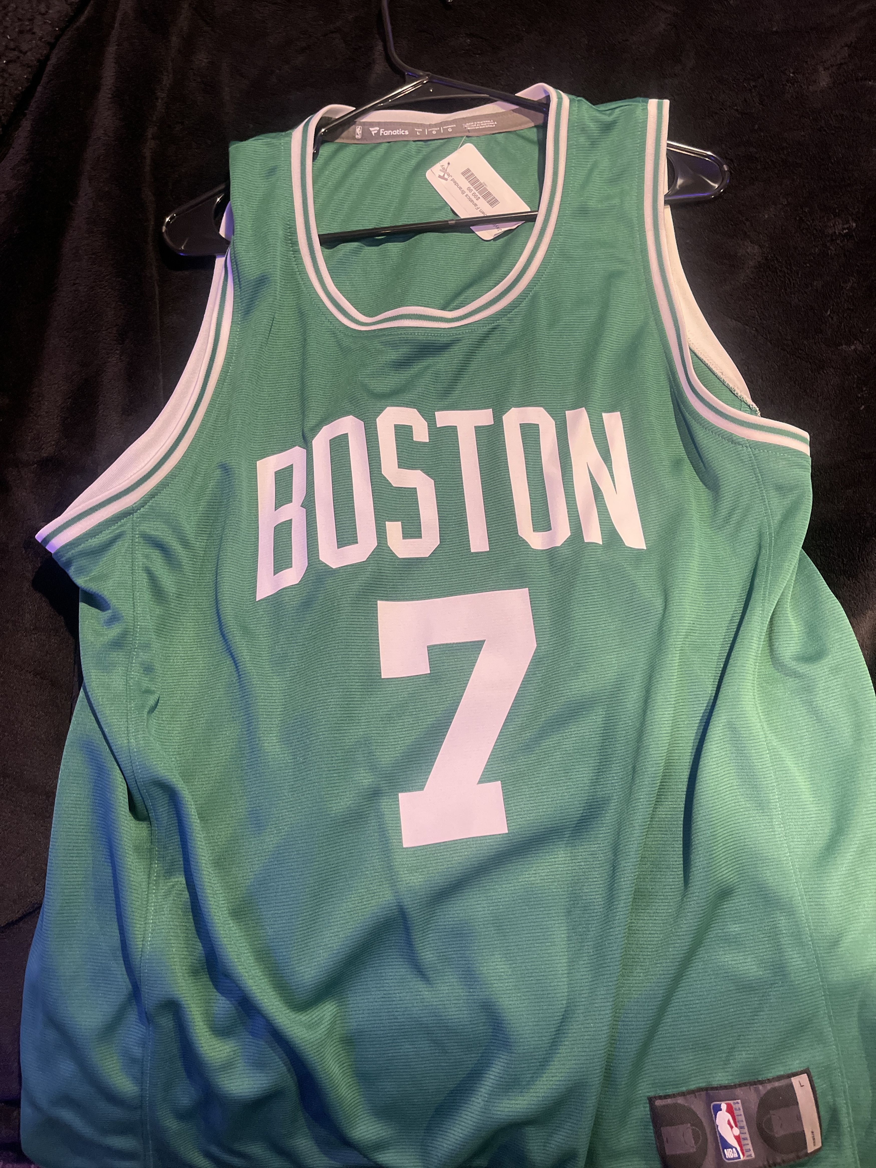 Nba Boston Celtics 7 Brown Jersey T-Shirts, Hoodie, Sweatshirt | AU16VibeMintTees.com