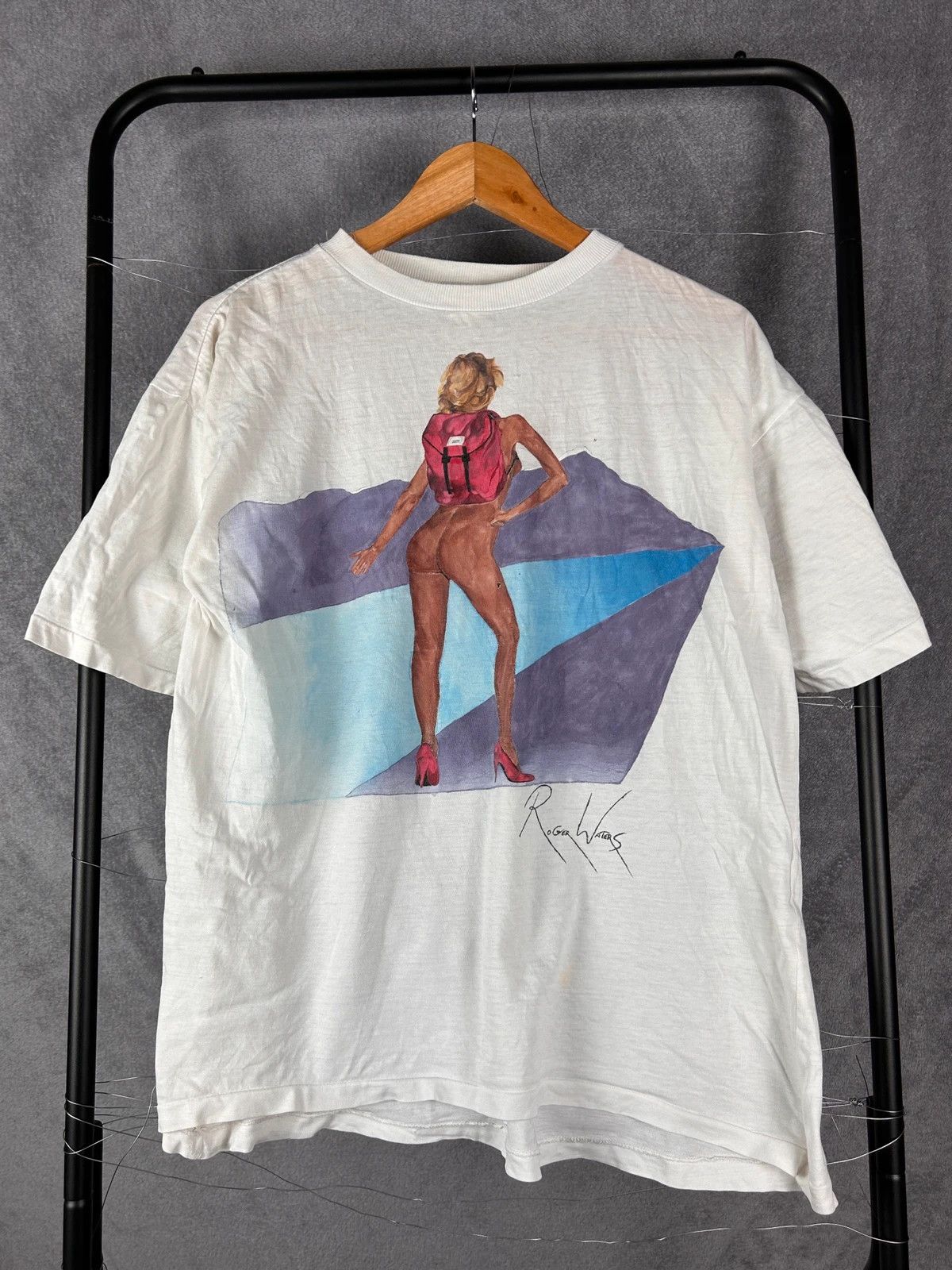 Vintage Roger Waters The Pros And Cons Of Hitch Hiking Vintagestitch T-Shirts, Hoodie, Sweatshirt | FlexRushtees.com