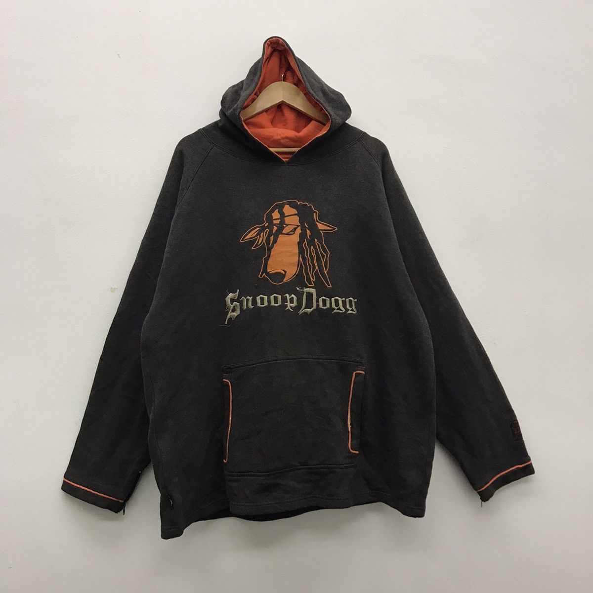 Dogg Snoop Dogg Embroidery Logo Hoodie Pullover Sweater T-Shirts, Sweatshirt | FlexRushtees.com