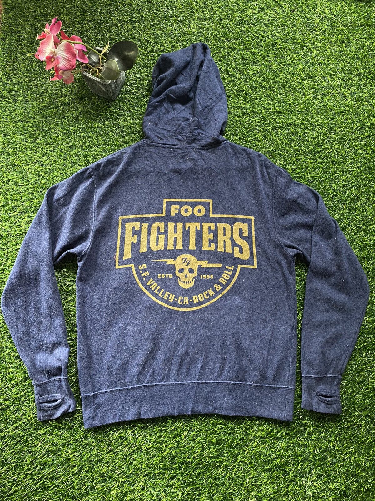 Independent Trading Co X Japanese Brand Foo Fighter Hoodie T-Shirts, Sweatshirt | FlexRushtees.com