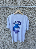 Vintage Sea World Art Animal Dolphins Ocean Tee T Shirt