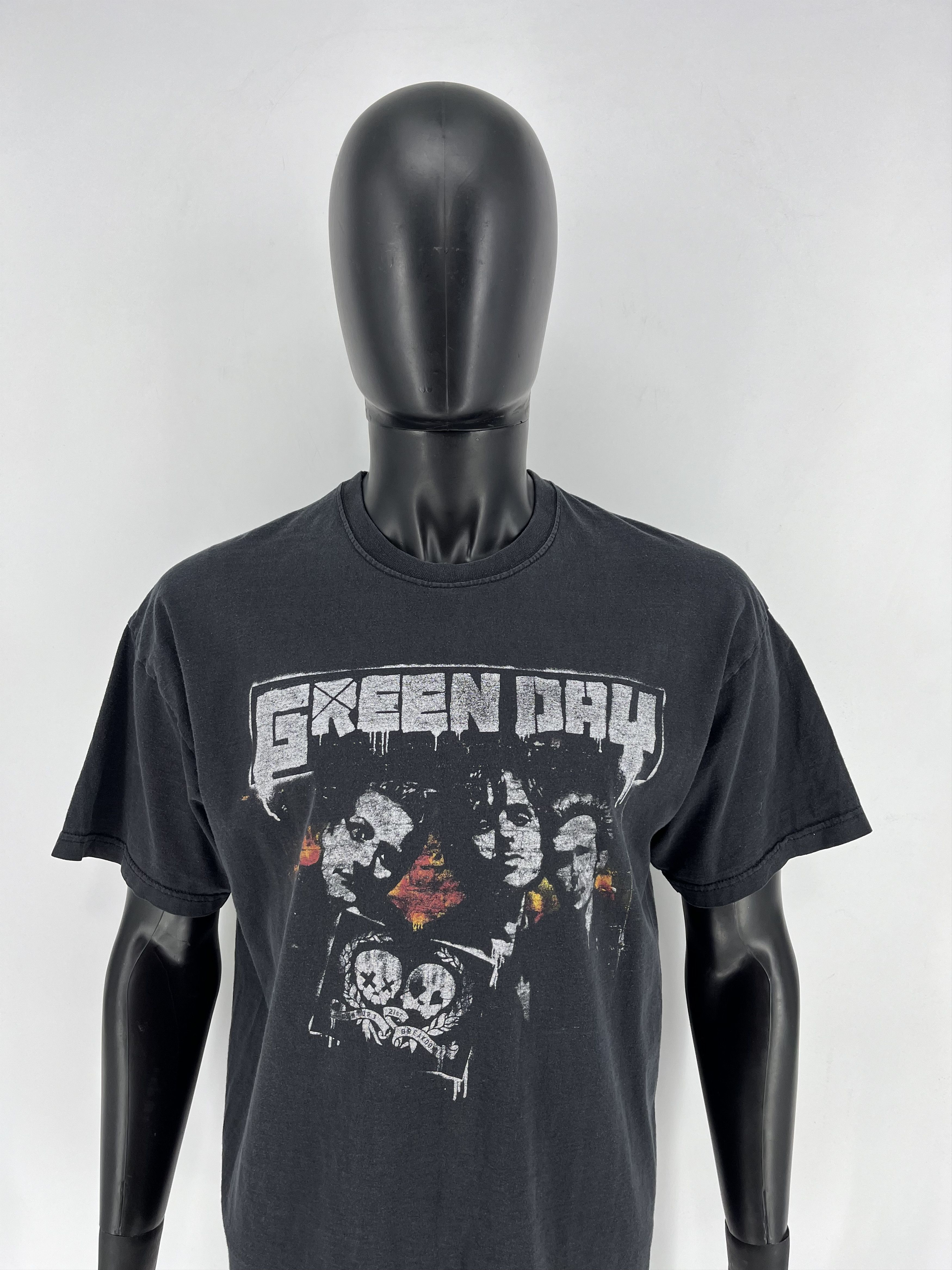 Vintage Y2k Green Day American Idiot Tour Band Tee Hoodie, Sweatshirt | FlexRushtees.com