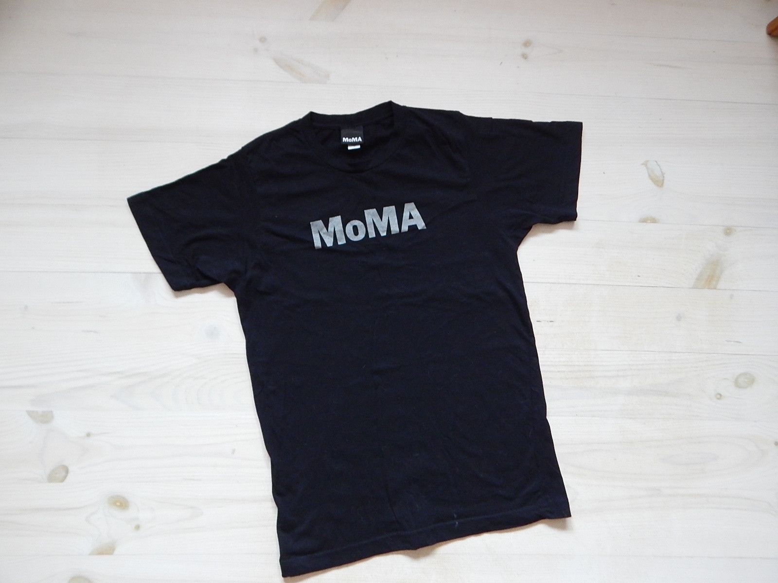 Moma New York Museum Of Modern Art Tee Hoodie, Sweatshirt | FlexRushtees.com