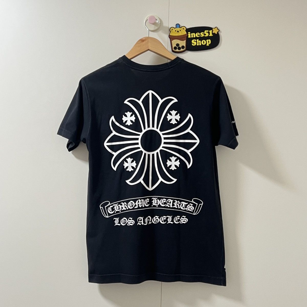 Hearts Chrome Hearts Los Angeles Exclusive Cross Logo Tee Hoodie, Sweatshirt | FlexRushtees.com