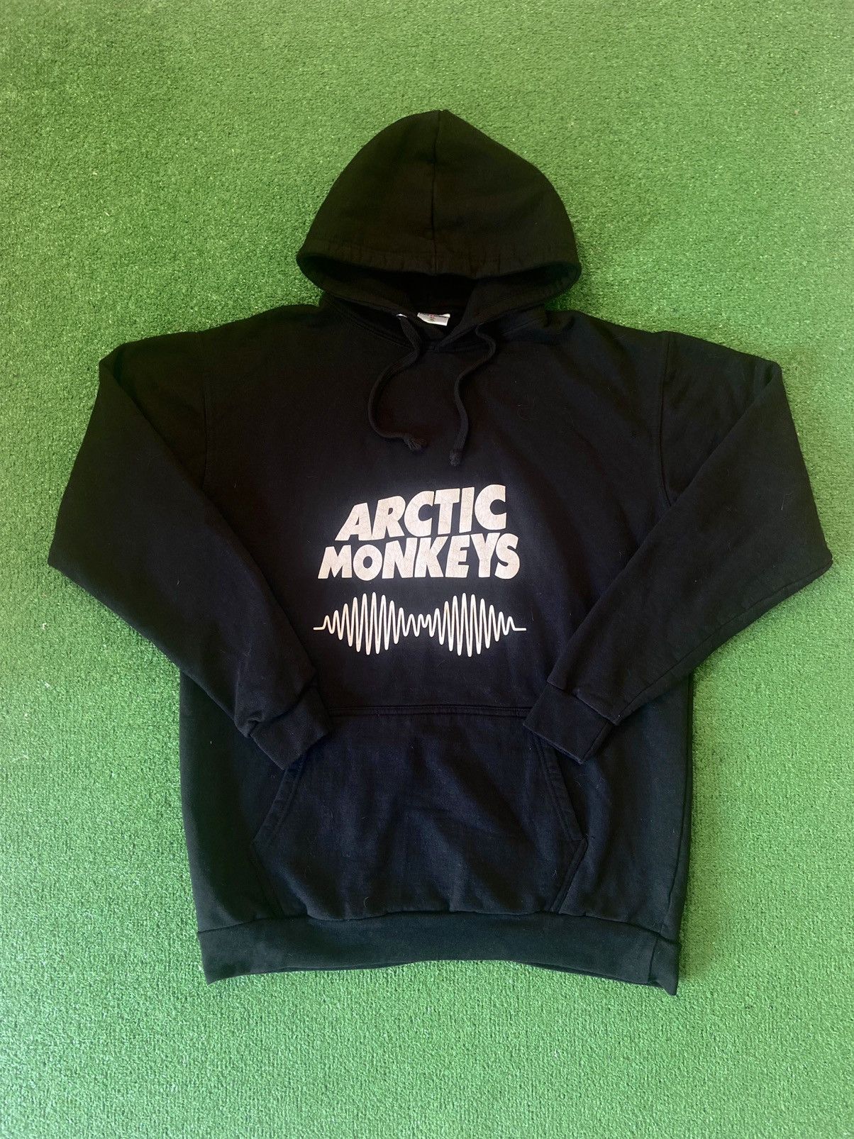Vintage Y2k Hoodie Arctic Monkeys T-Shirts, Sweatshirt | FlexRushtees.com
