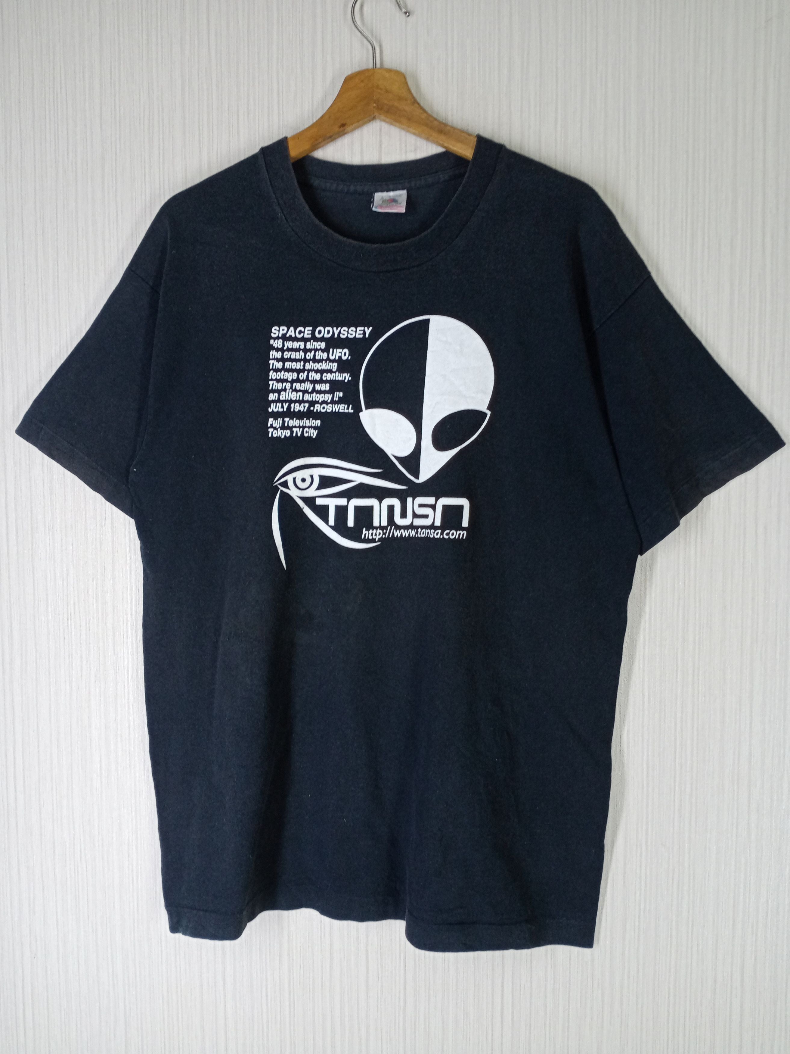 Vintage 90s Space Odyssey Tansa Alien Movie Tshirt