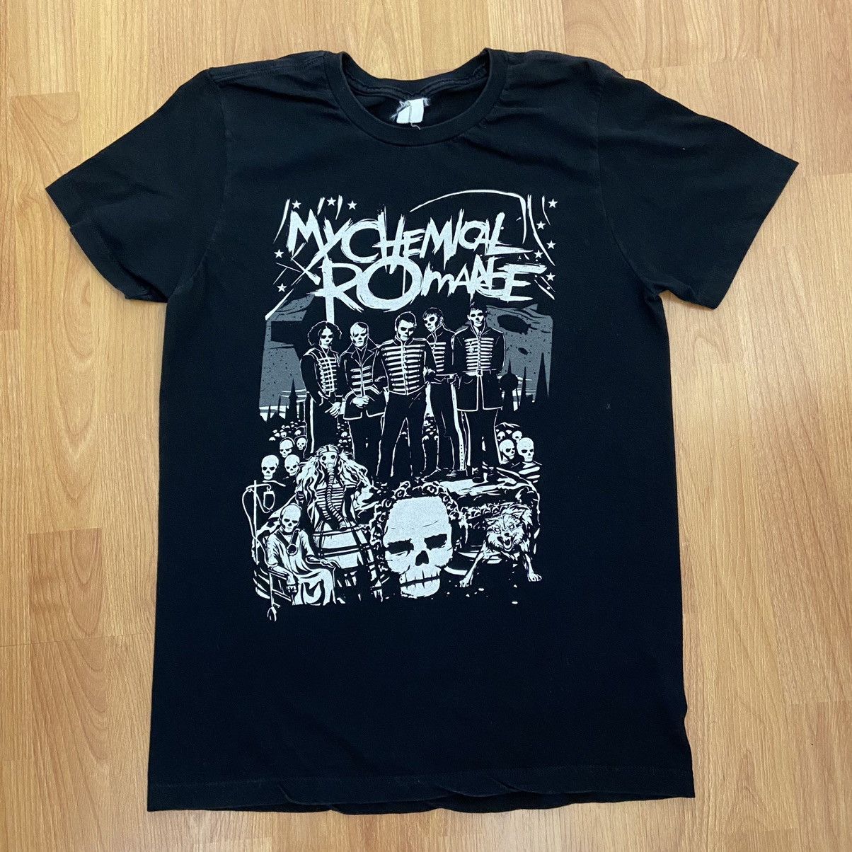 Band Tees My Chemical Romance Dead Parade T Shirt Hoodie, Sweatshirt | FlexRushtees.com