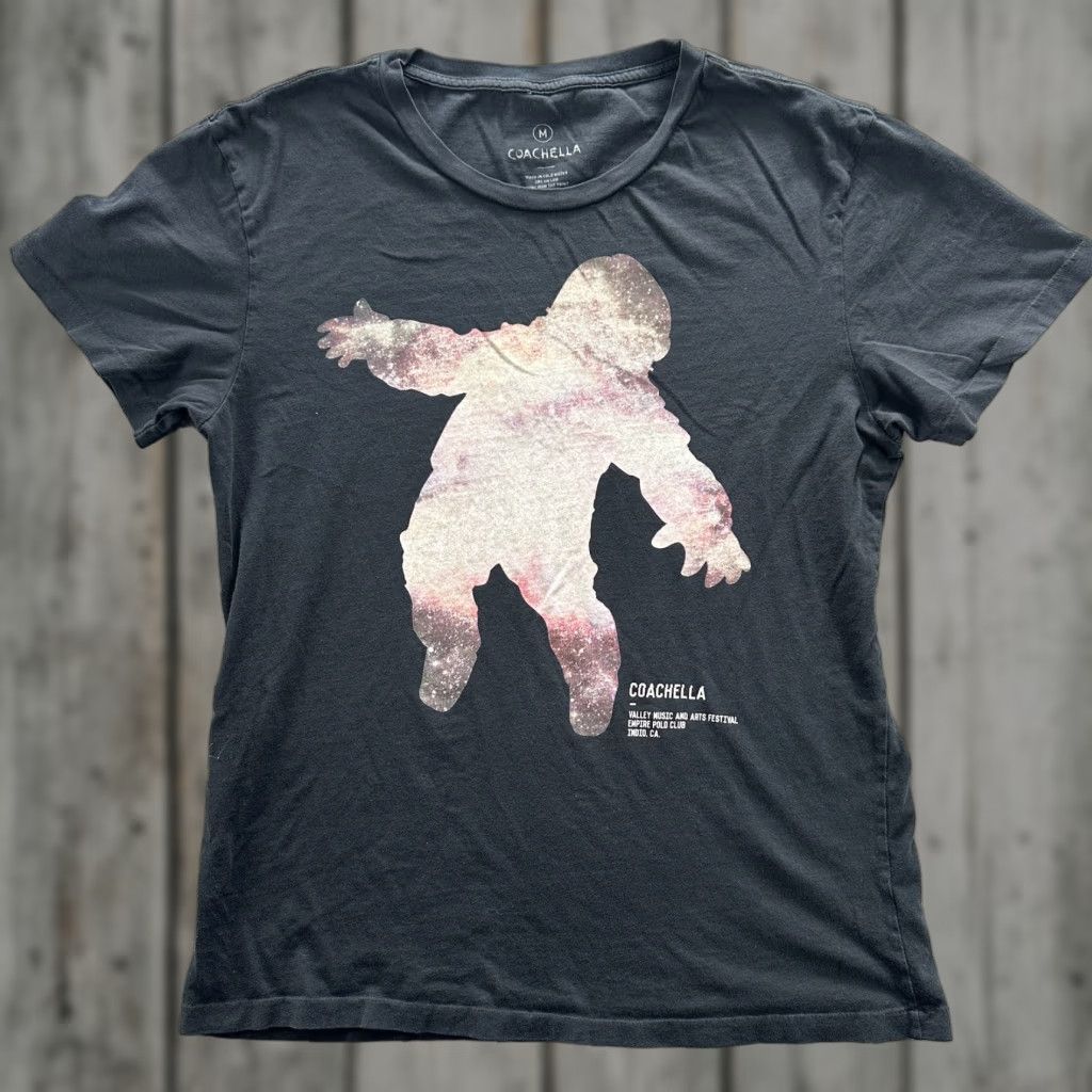 Vintage Coachella Music Festival T Shirt Mens Medium Black Astronaut Graphic Tee
