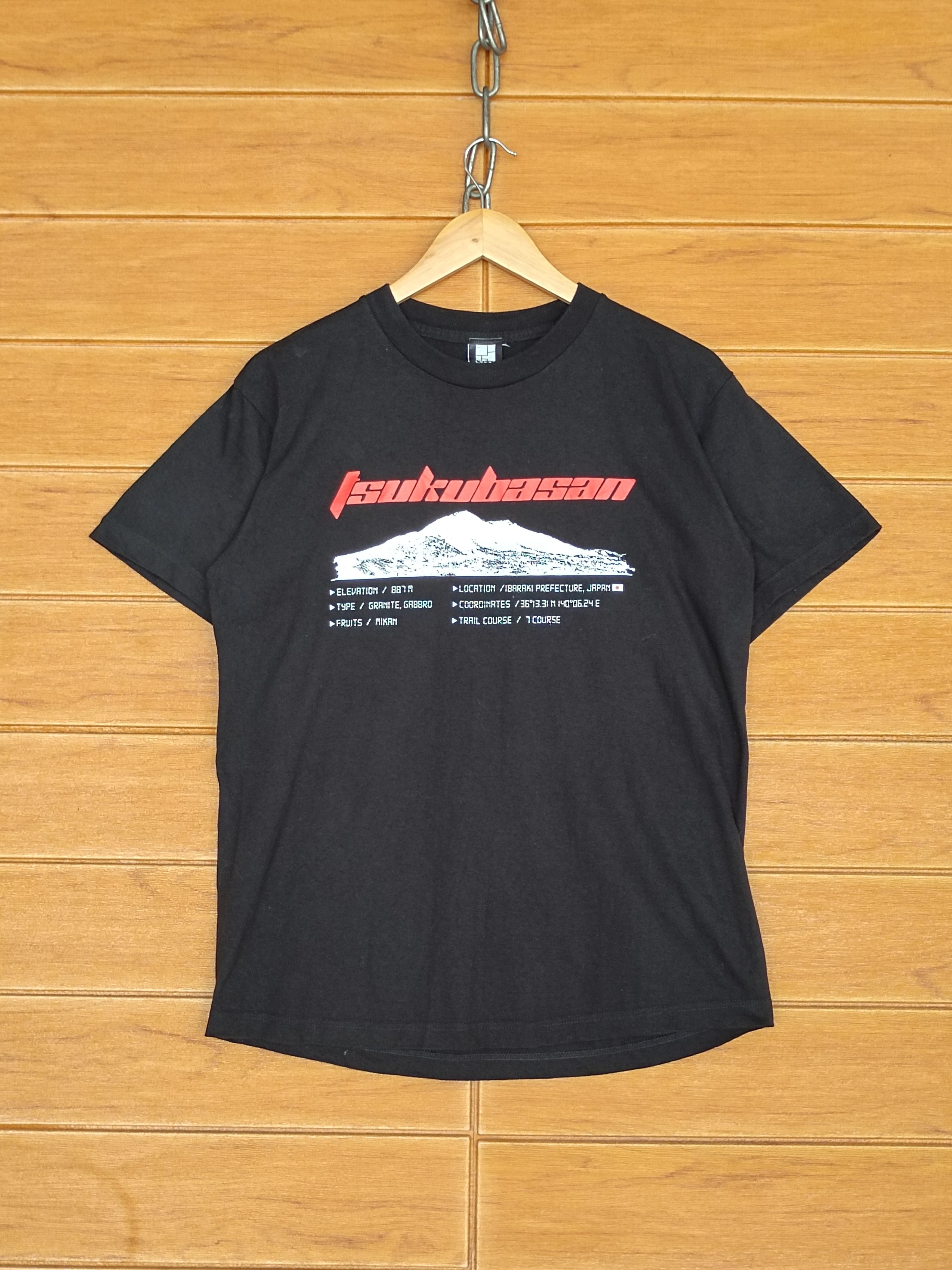20471120 Vintage Mount Tsukuba Japan T Shirt Hoodie, Sweatshirt | FlexRushtees.com