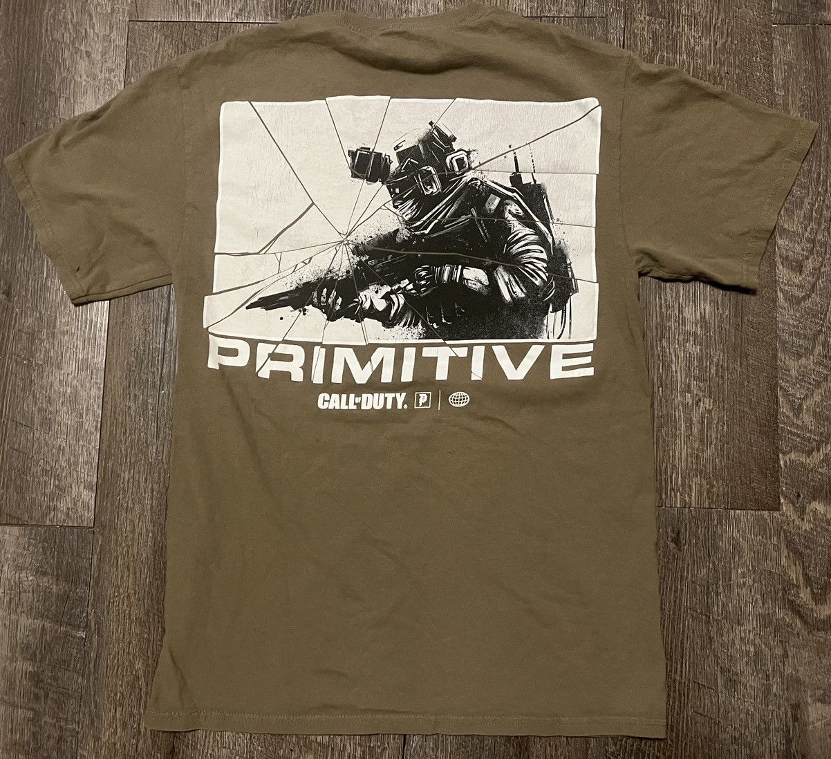 Call Of Duty Limited Edition Shirt Size Small