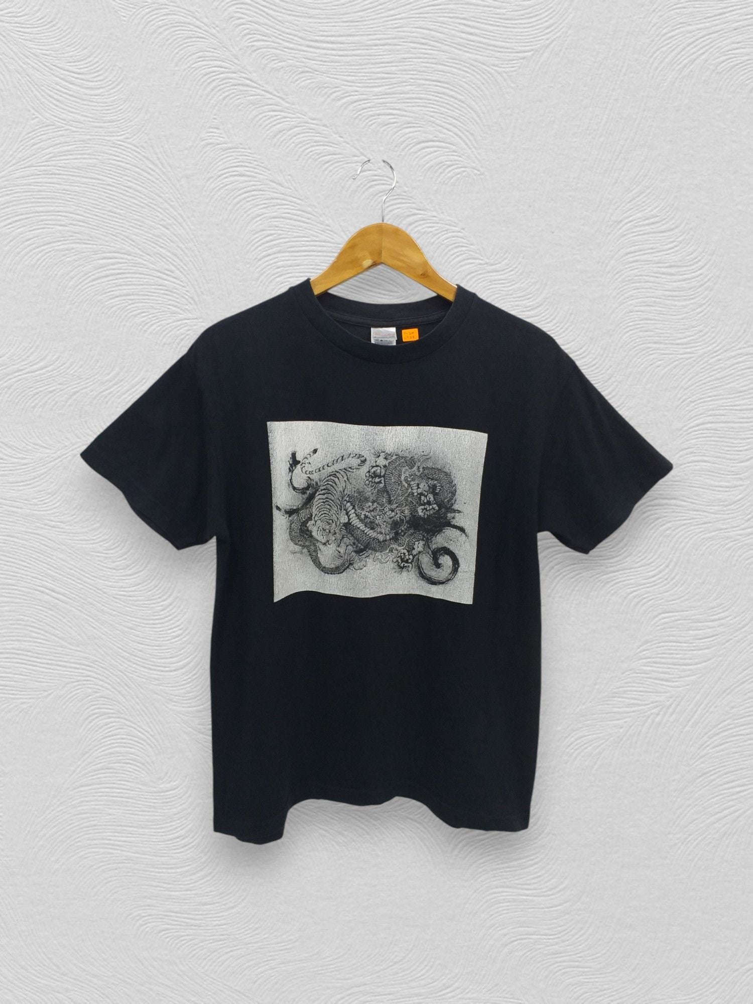 Japanese Brand Vintage Sukajan Dragon Tiger Medium T Shirt C011 Hoodie, Sweatshirt | FlexRushtees.com