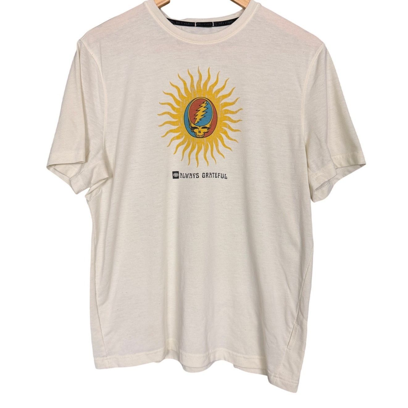 686 Everywhere Grateful Dead Vintage Cream Musicvt Shirt M Hoodie, Sweatshirt | FlexRushtees.com