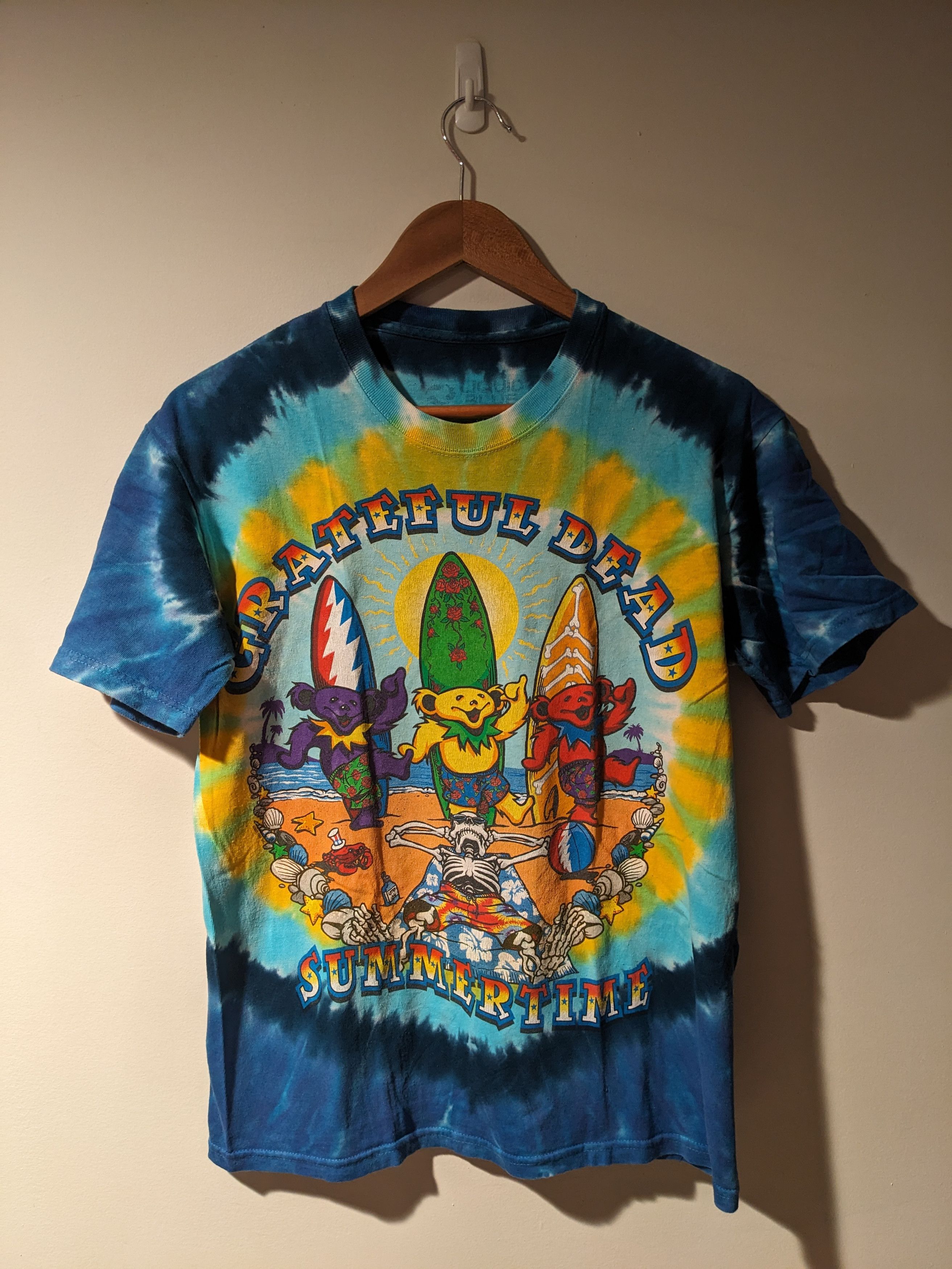 Liquid Blue Grateful Dead Surf Wear Summer Time 2001 Small T Shirt Hoodie, Sweatshirt | FlexRushtees.com