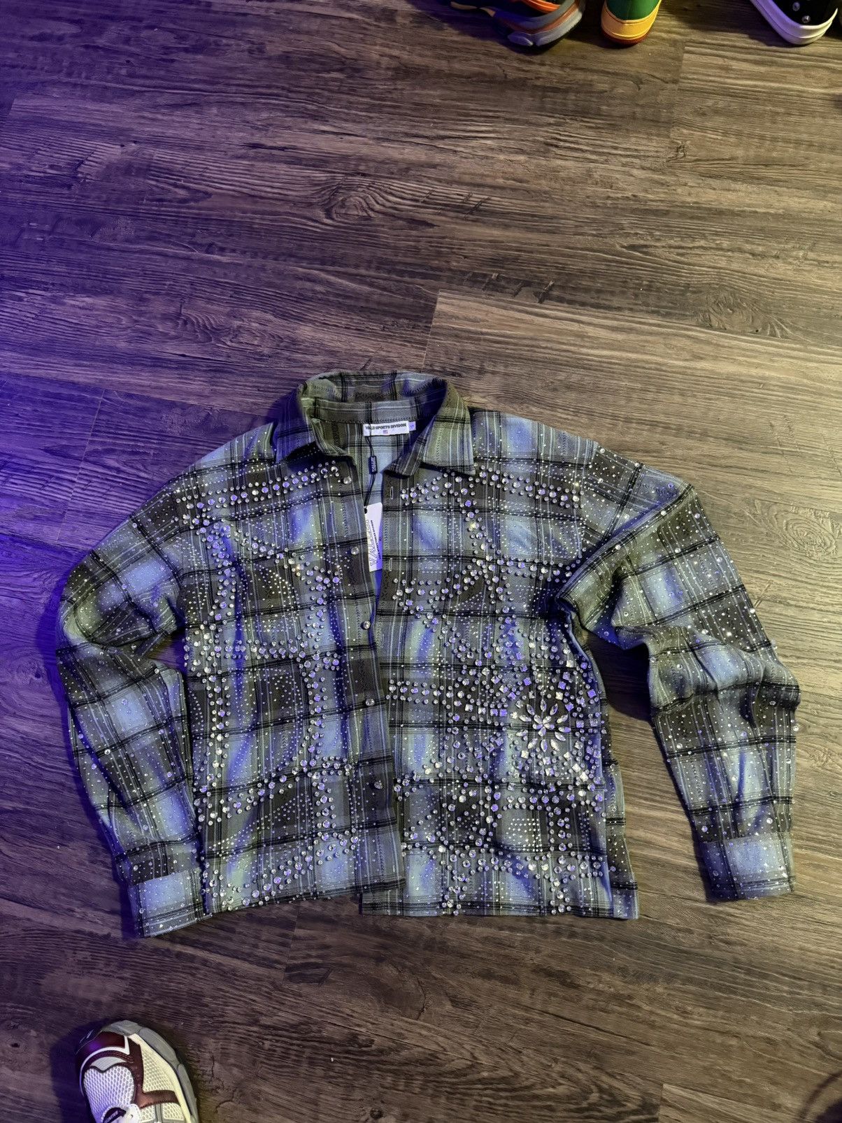 Vale Forever Ocean Flannel Blue T-Shirts, Hoodie, Sweatshirt | AU16VibeMintTees.com